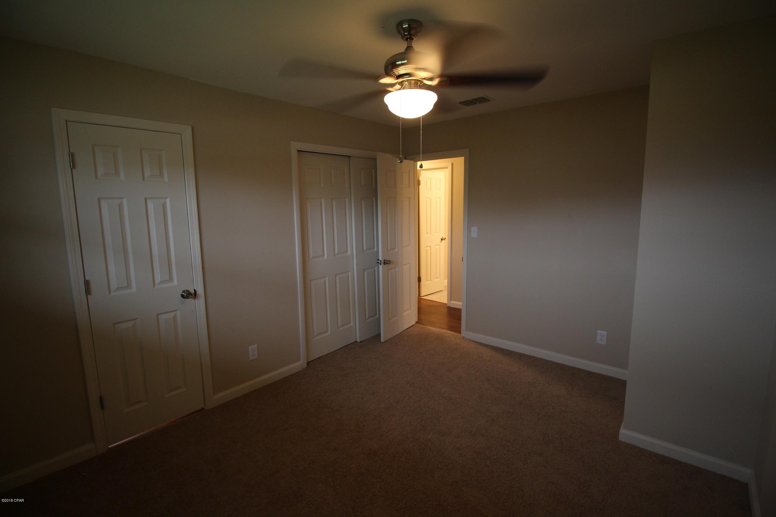 Bay Park Manor - Residential