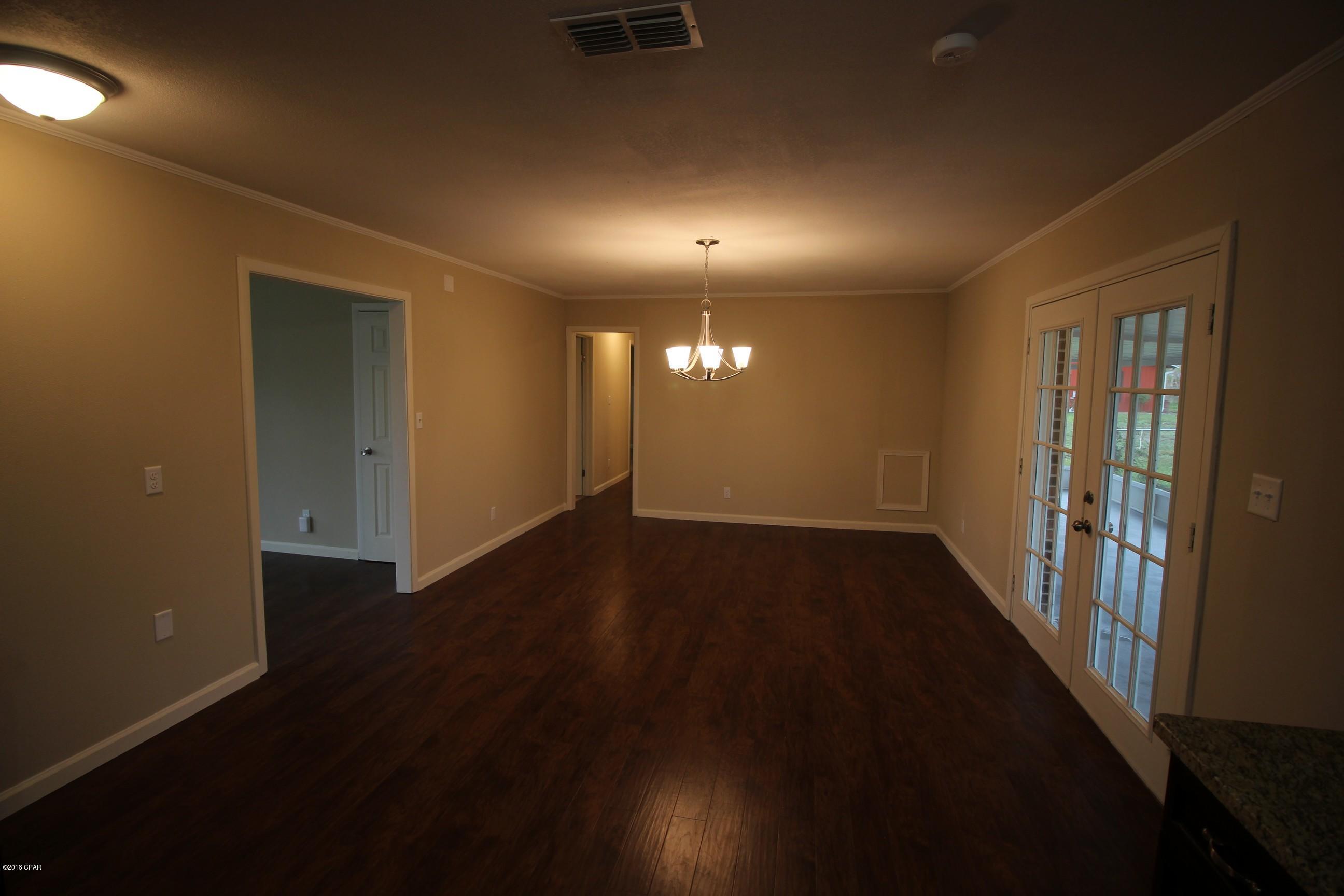 Bay Park Manor - Residential