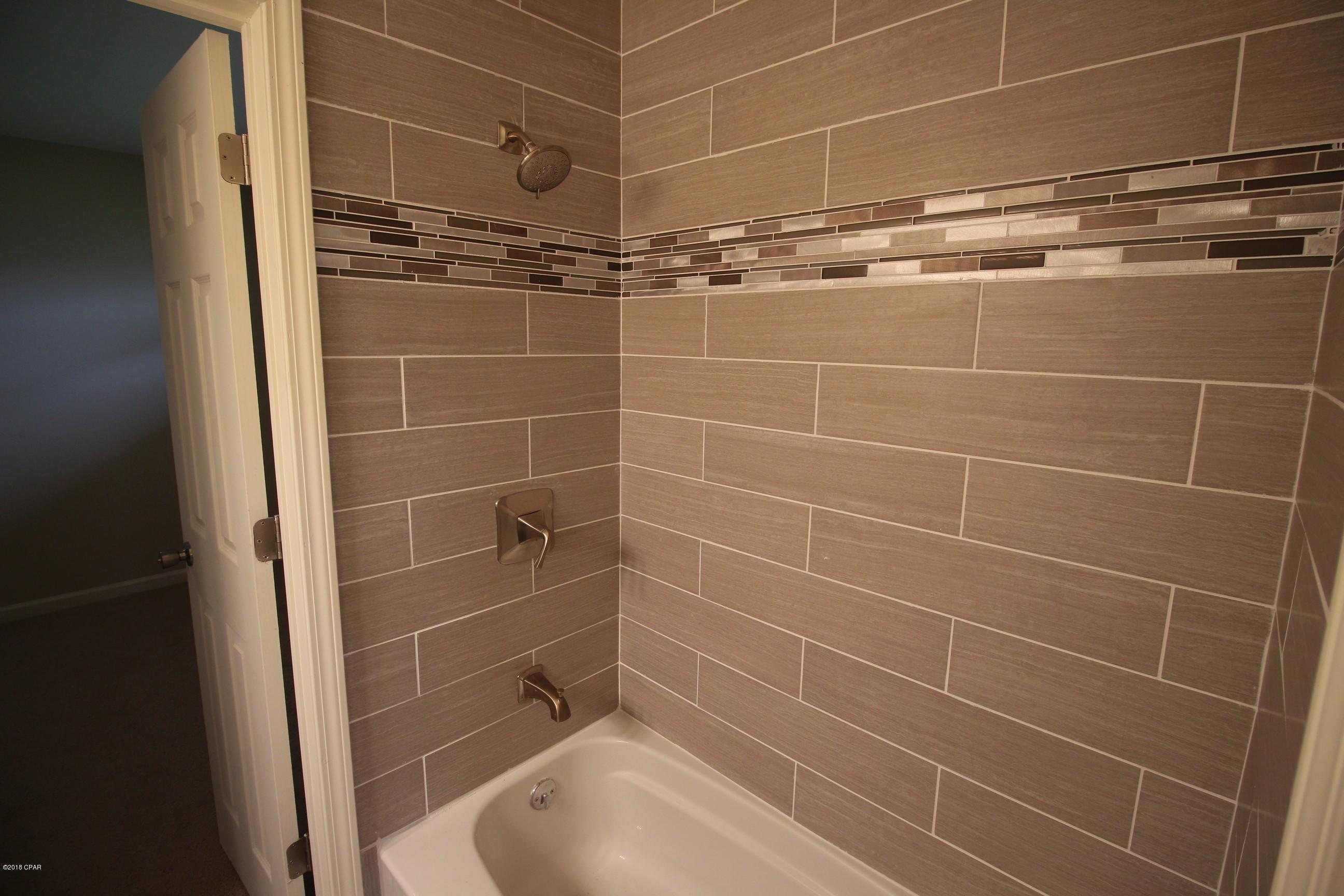 Bay Park Manor - Residential