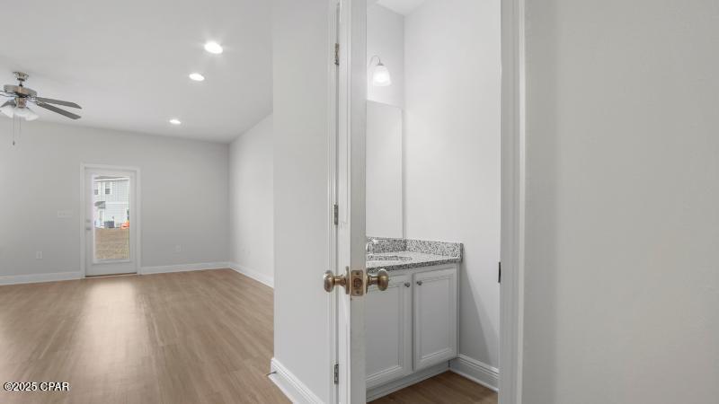 Hathaway Townhomes - Residential Lease