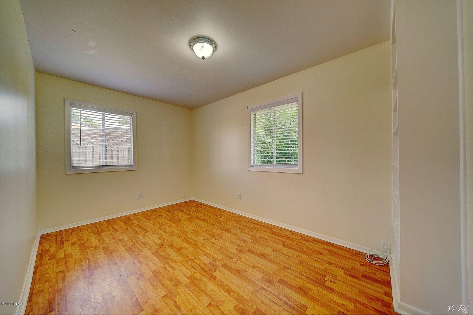 Hentz 1st Add Unit B - Residential