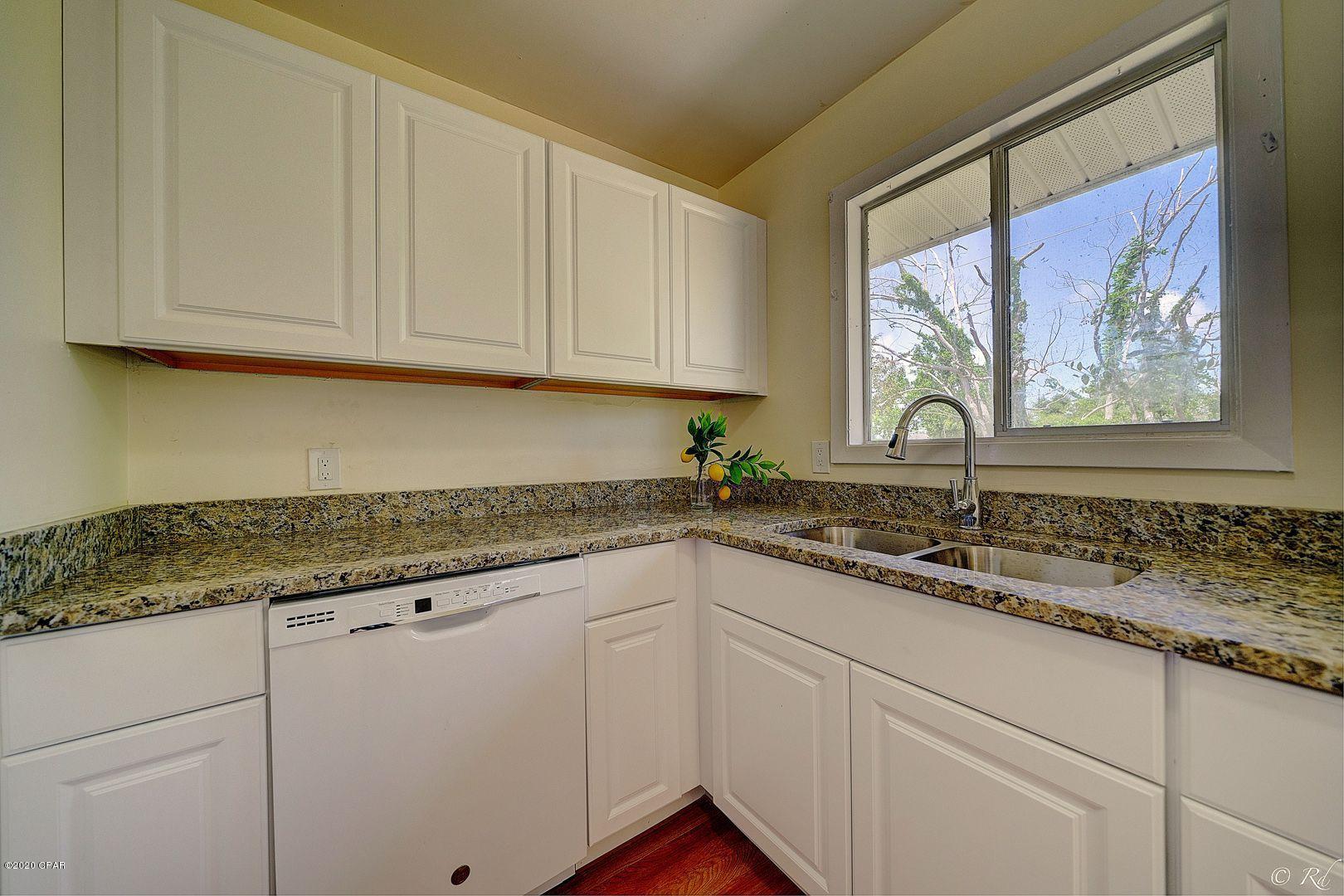 Hentz 1st Add Unit B - Residential