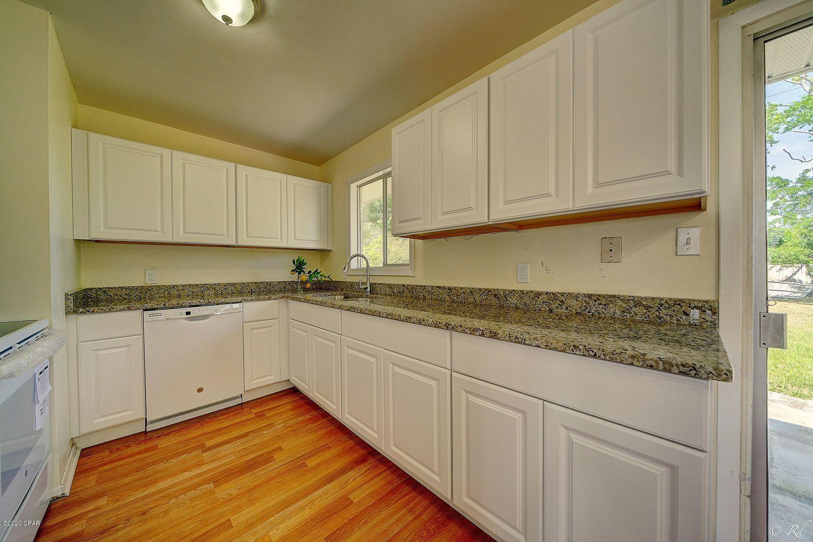 Hentz 1st Add Unit B - Residential