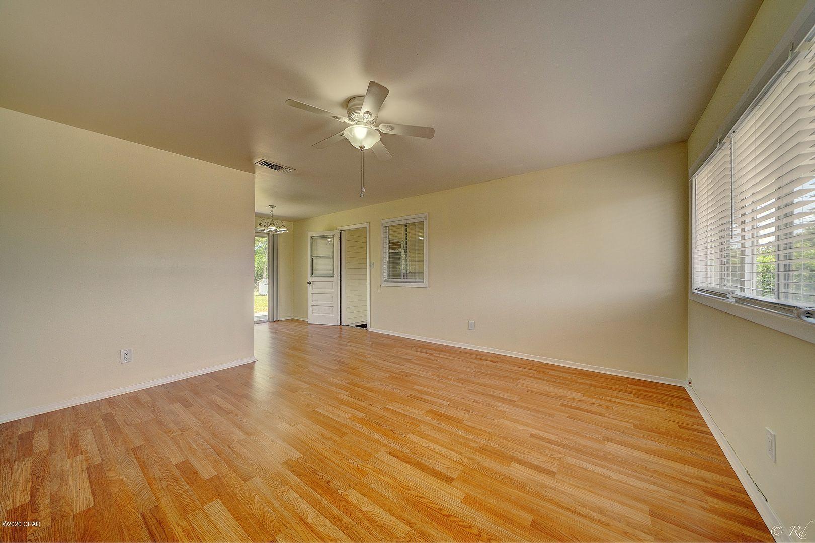 Hentz 1st Add Unit B - Residential