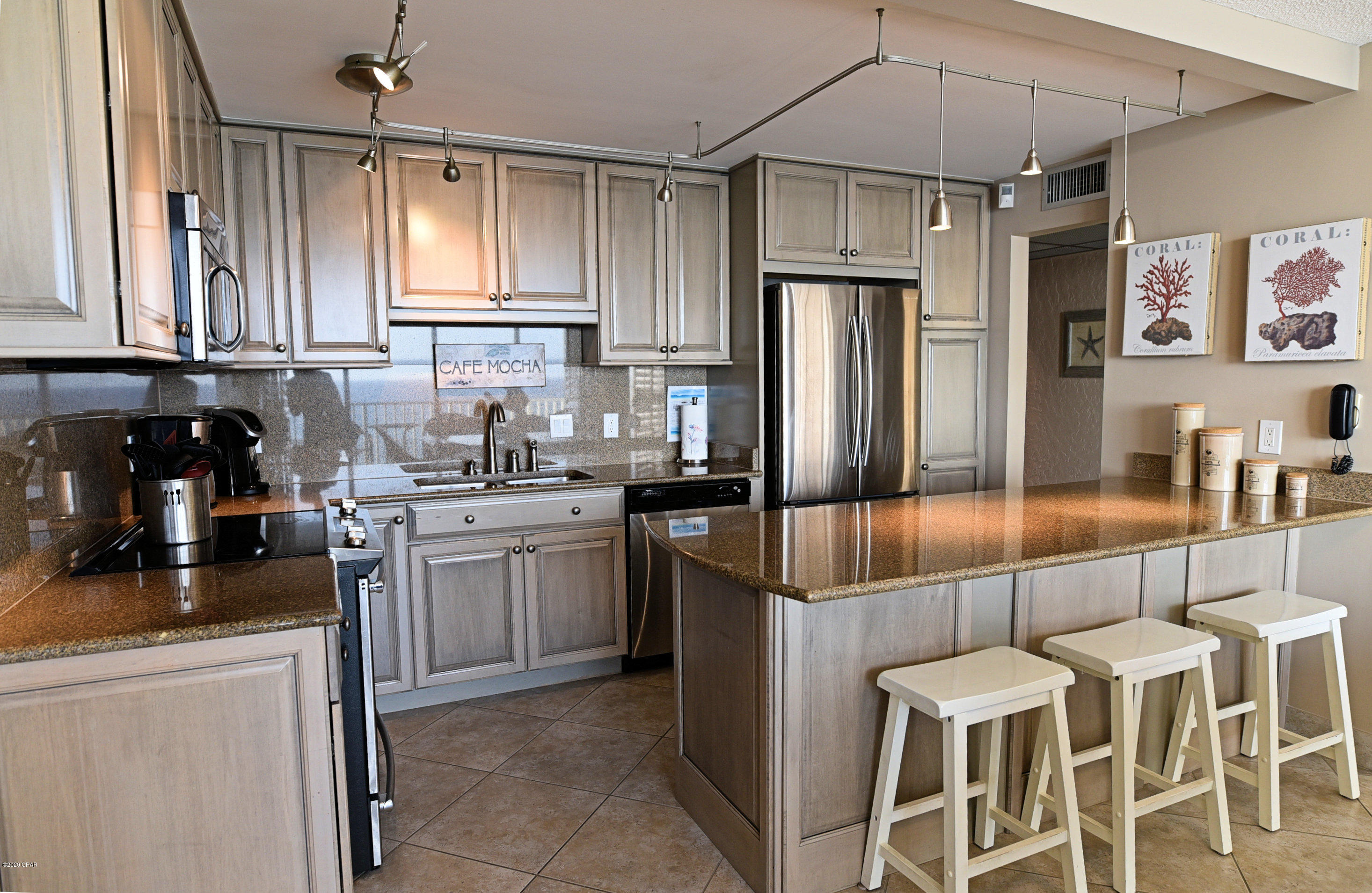 Leeward/Windward Condo - Residential