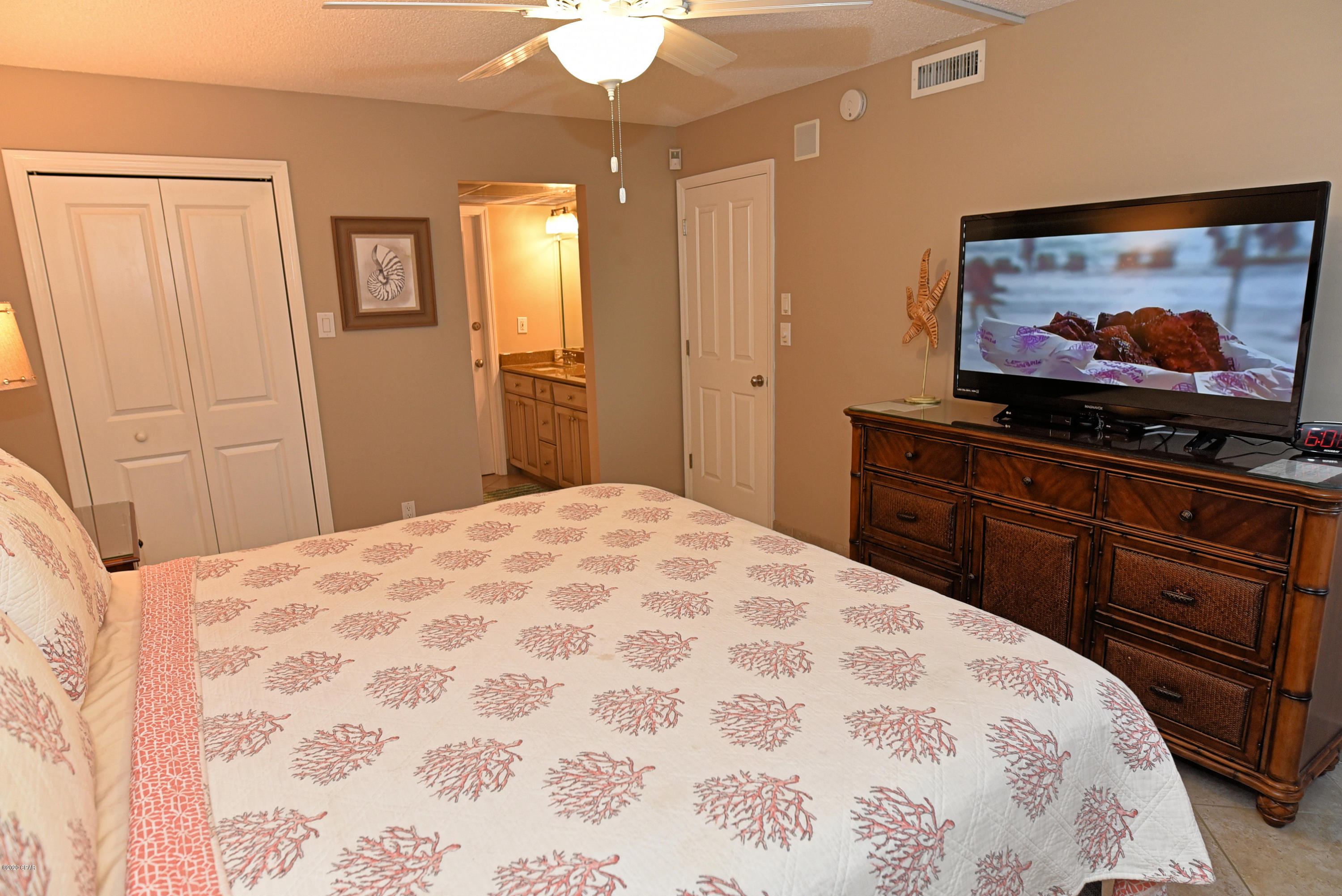 Leeward/Windward Condo - Residential