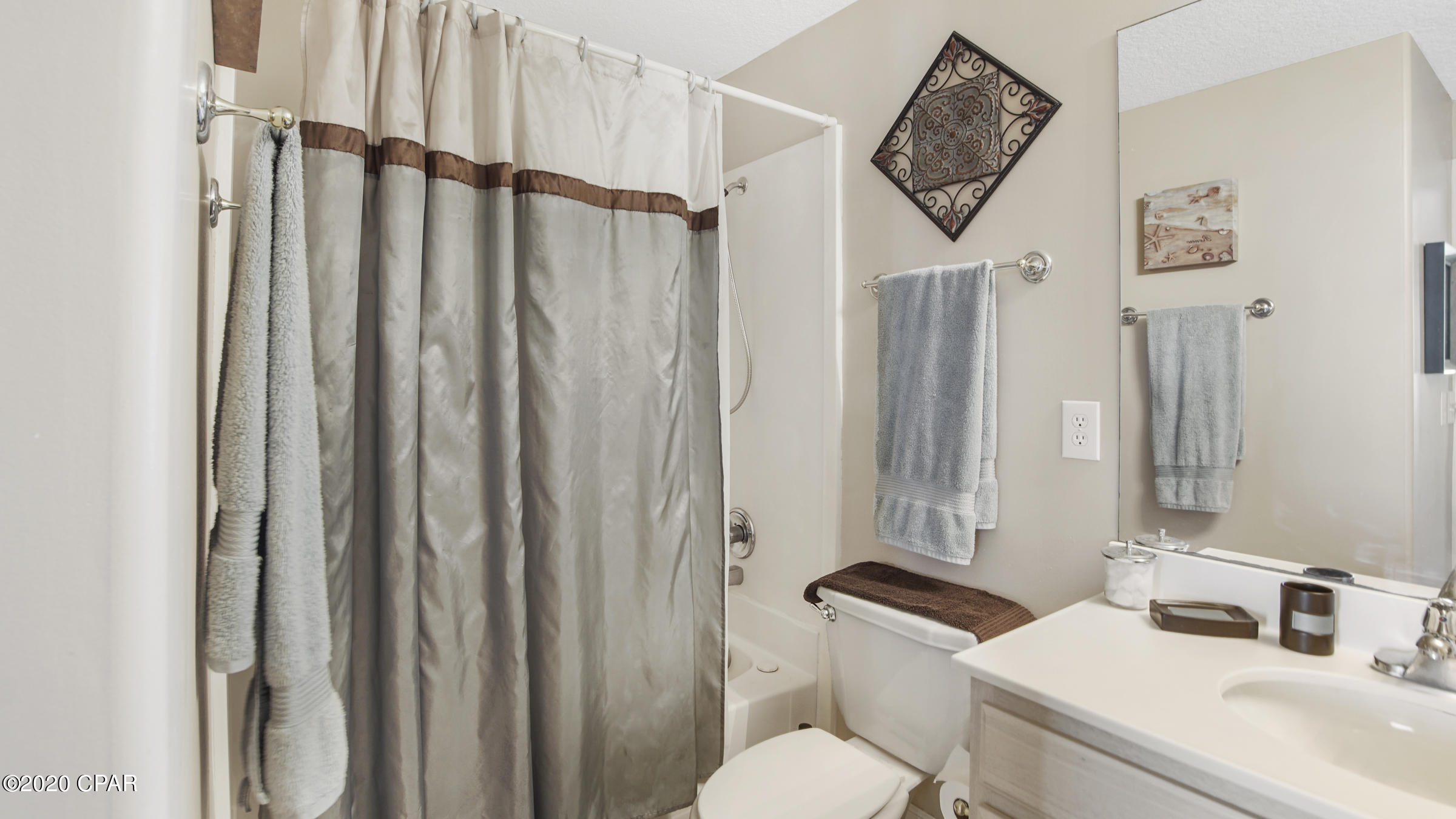 Ocean Ritz - Residential