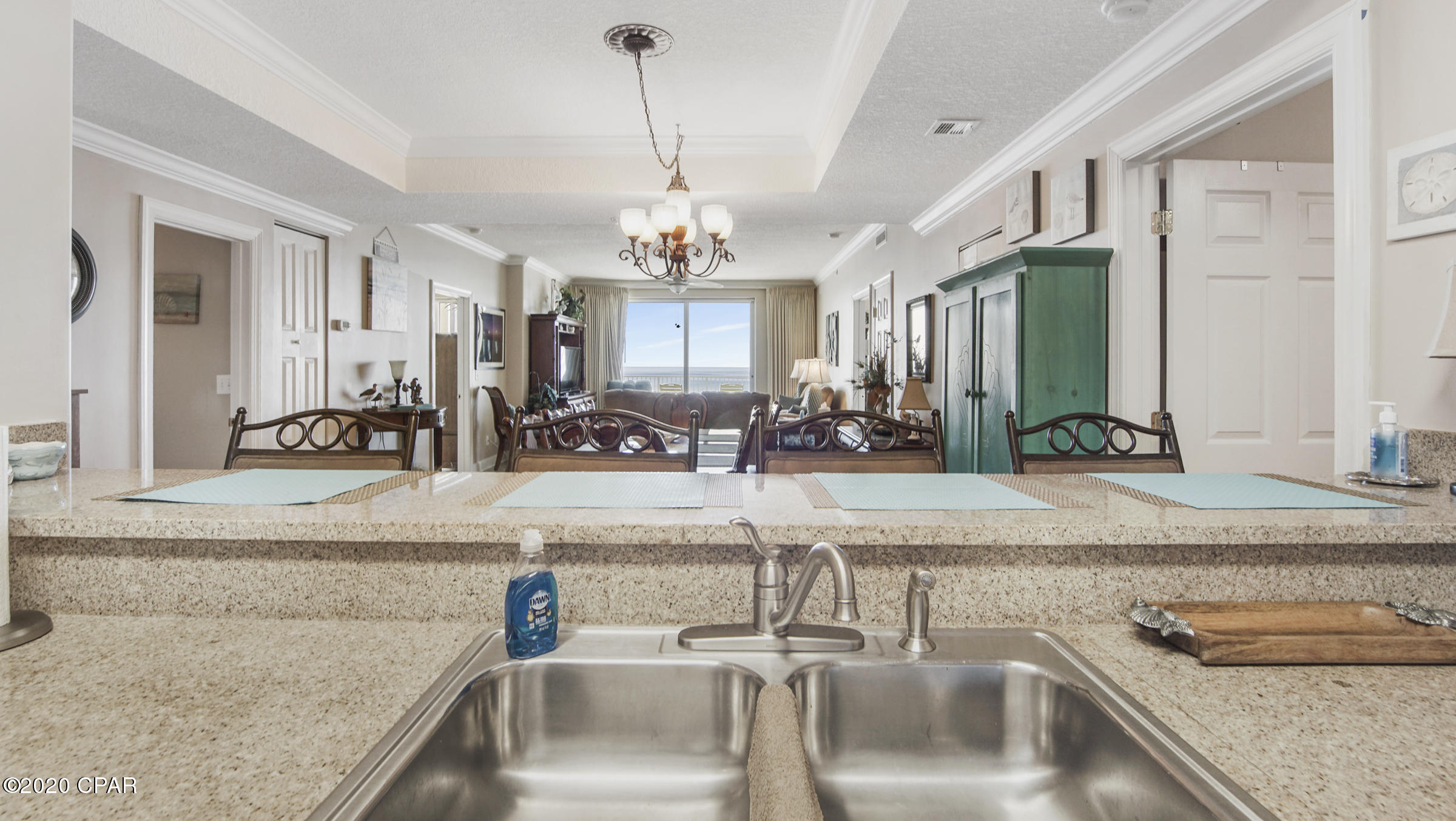 Ocean Ritz - Residential