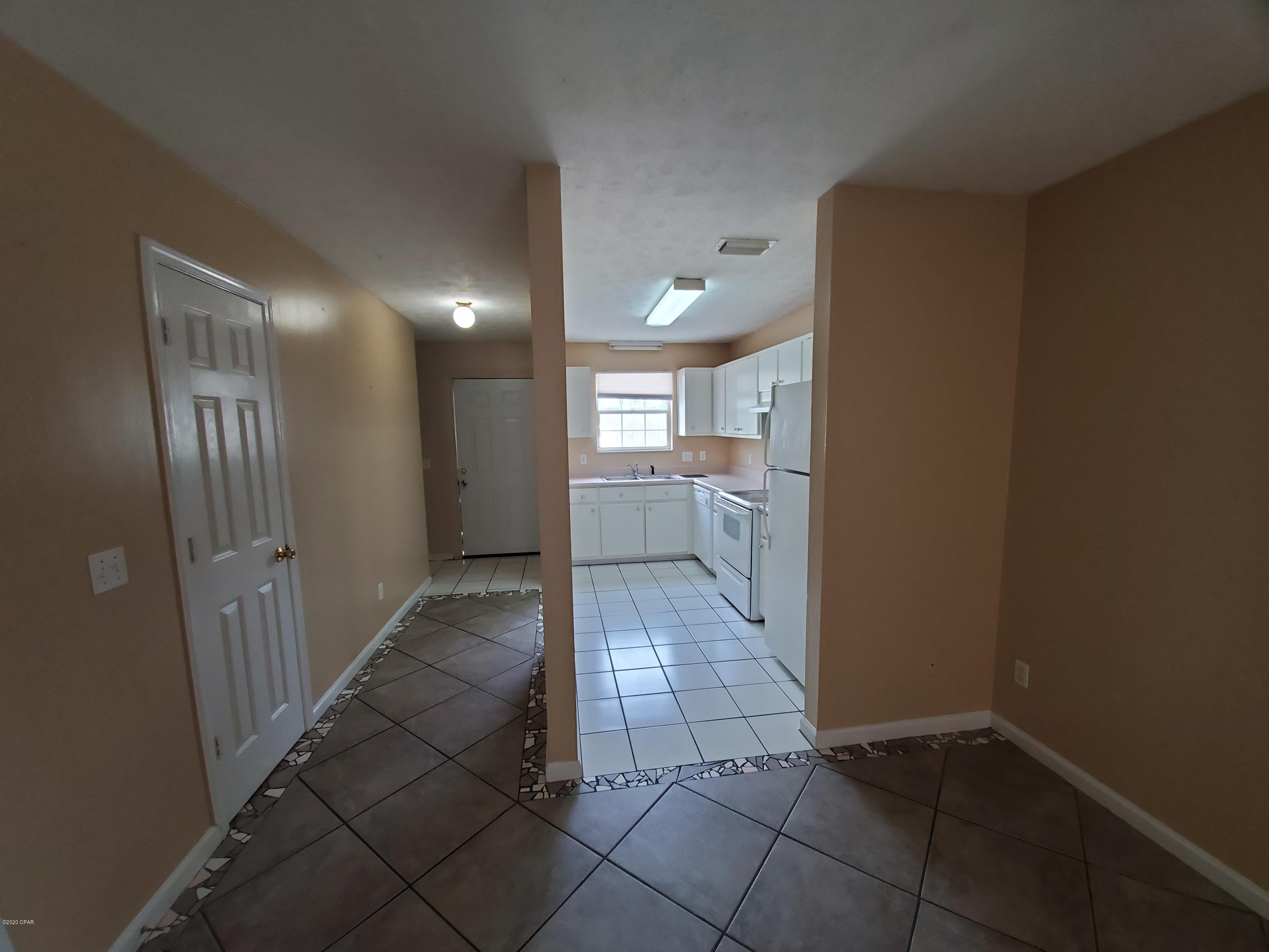 Bahama Beach - Residential Lease