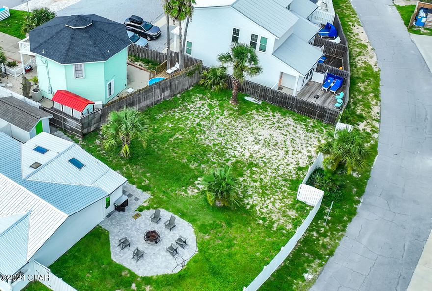 Perfect vacant lot to build a 2nd home or short term rental. Public beach access right across the street and pay to park parking lot nearby. Several attractive local businesses within walking distance including world famous Pineapple Willy's, Coyote Ugly, The Liq, and Walmart.