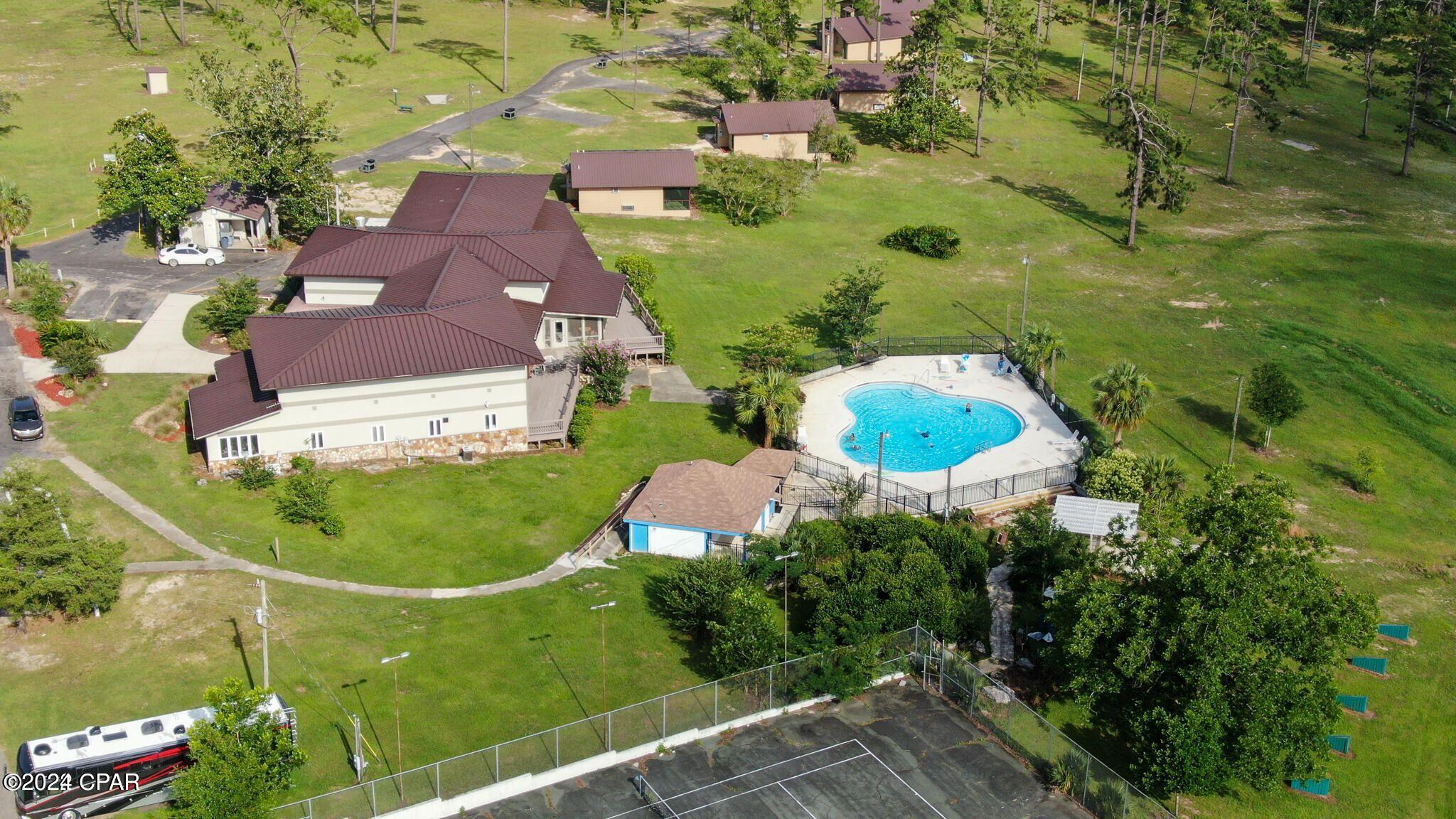 Compass Lake In The Hills - Land