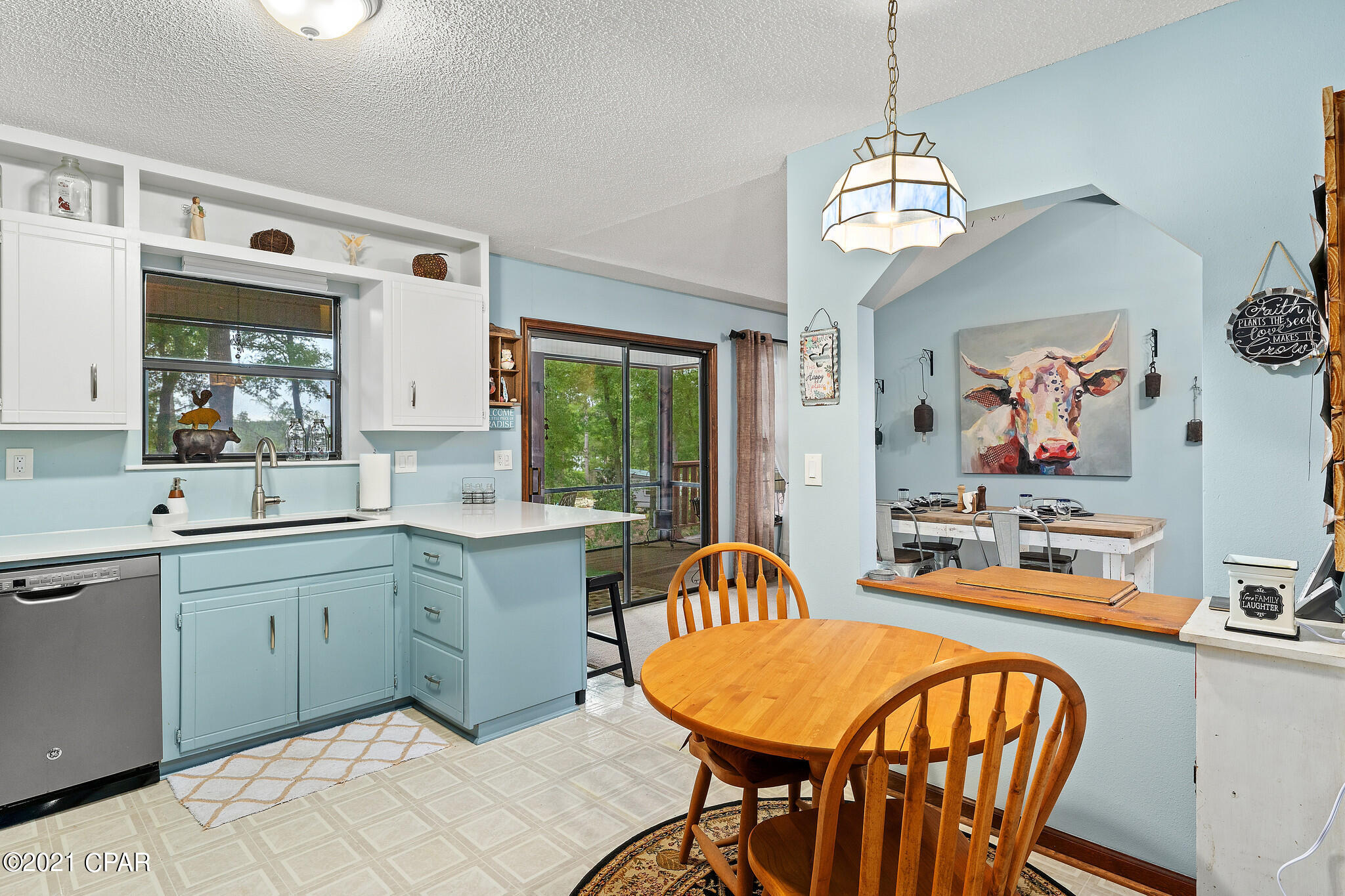 Paradise Lakes - Residential