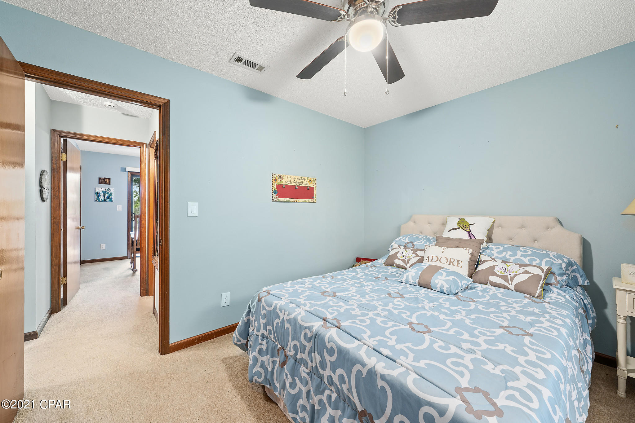 Paradise Lakes - Residential