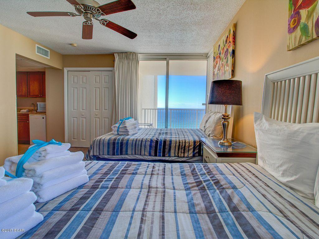 Long Beach Towers I - Residential