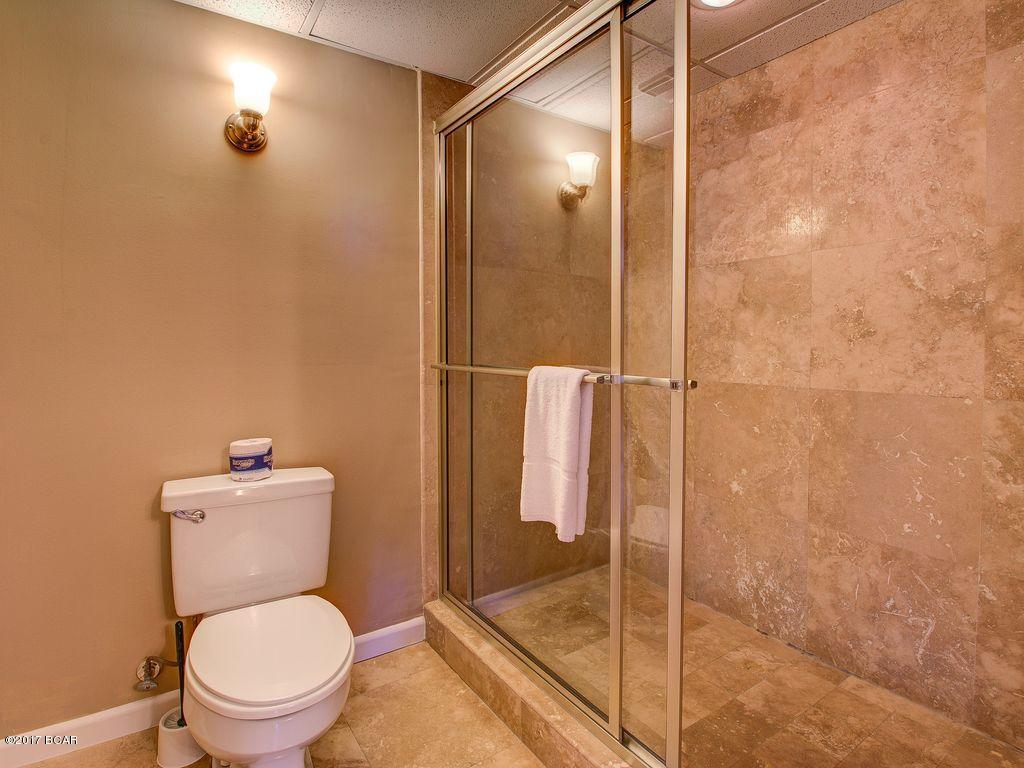 Long Beach Towers I - Residential