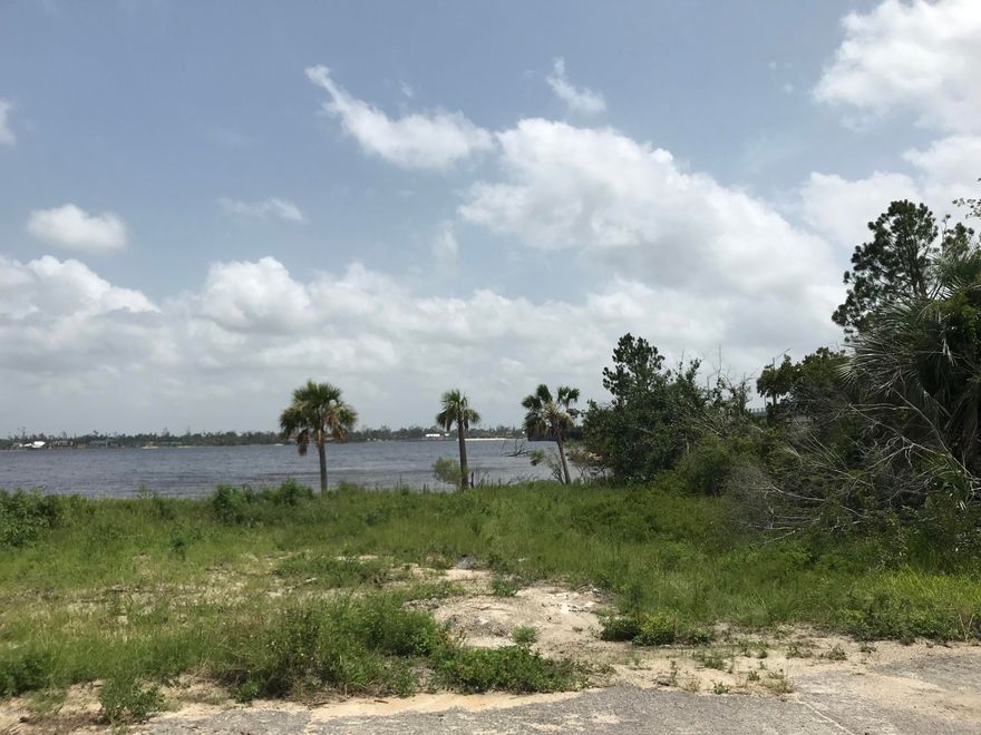 Almost 1/2 acre bay front in Lynn Haven offering views of North Bay.  Lot offers water and sewer.