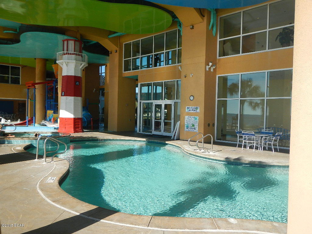 Splash Condo - Residential