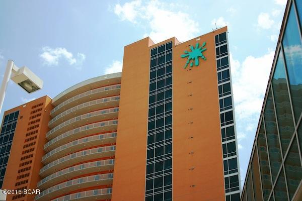 Splash Condo - Residential