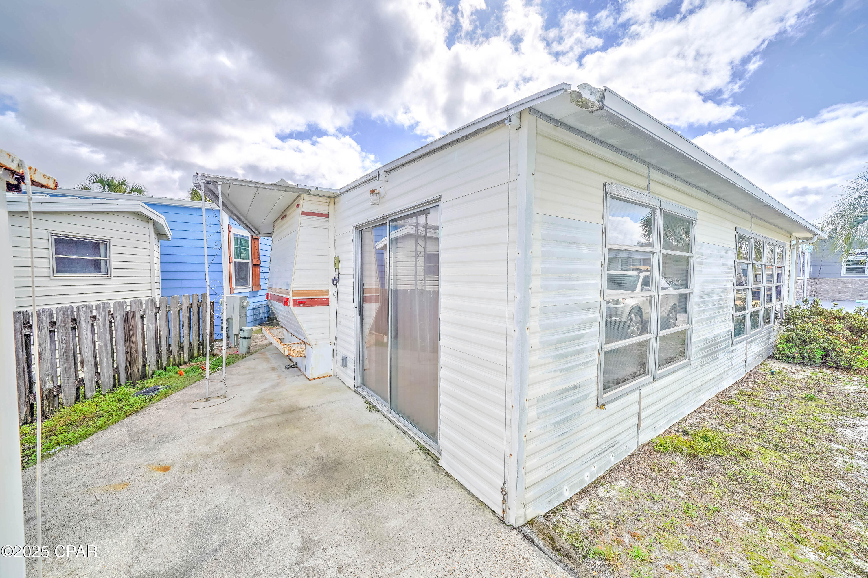 Venture Out Travel Trail - Residential