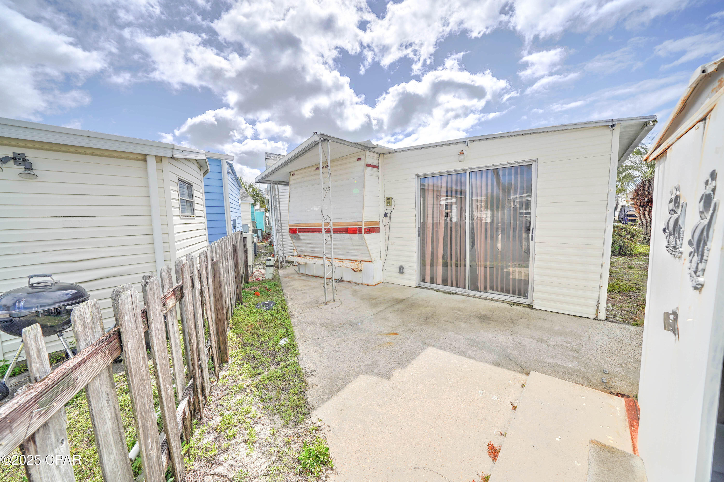 Venture Out Travel Trail - Residential