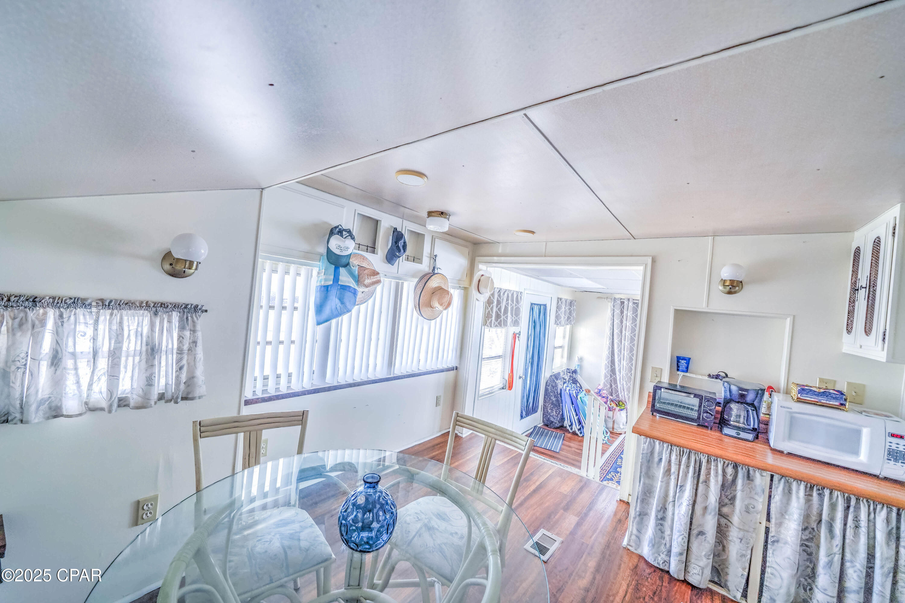 Venture Out Travel Trail - Residential