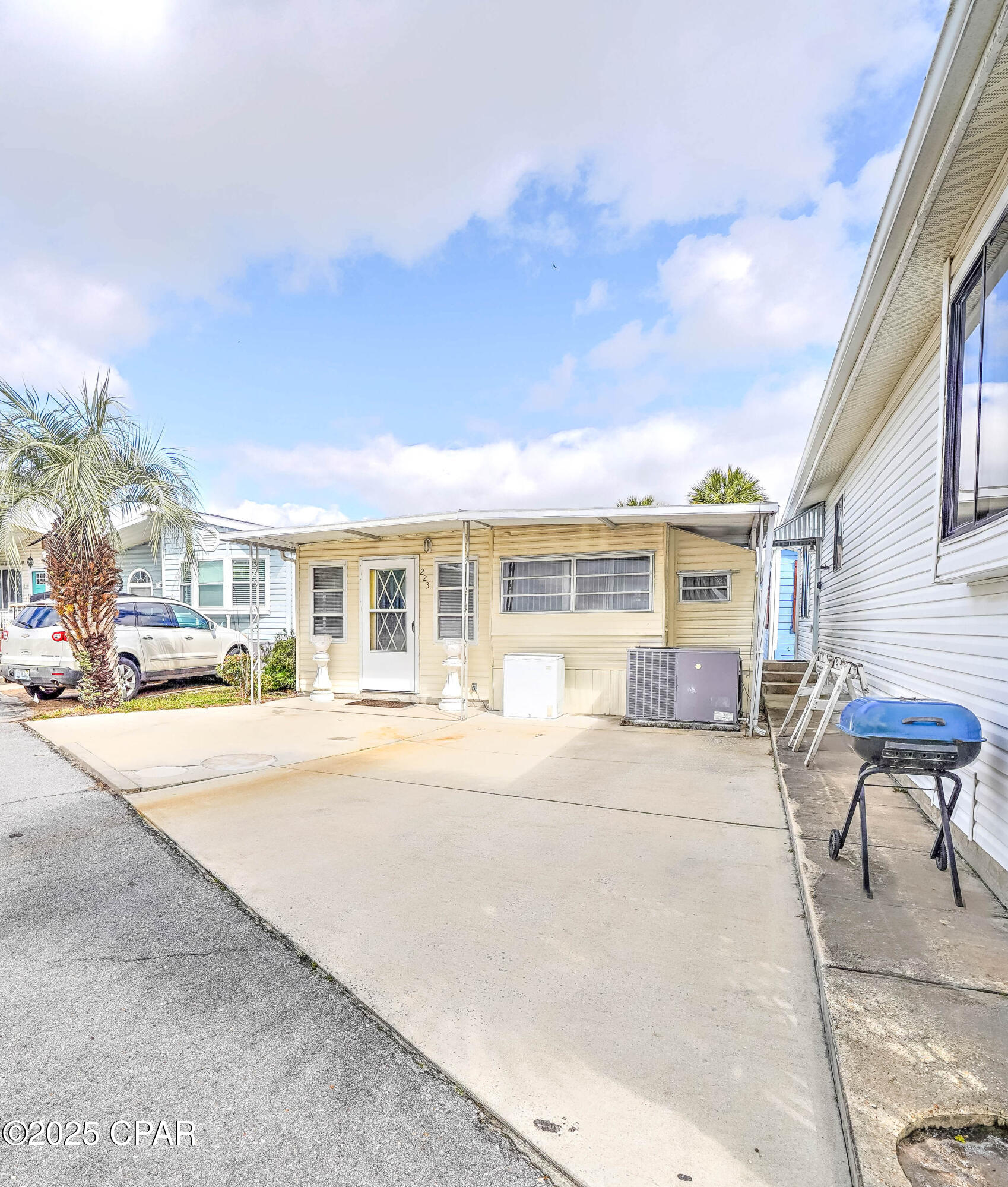 Venture Out Travel Trail - Residential