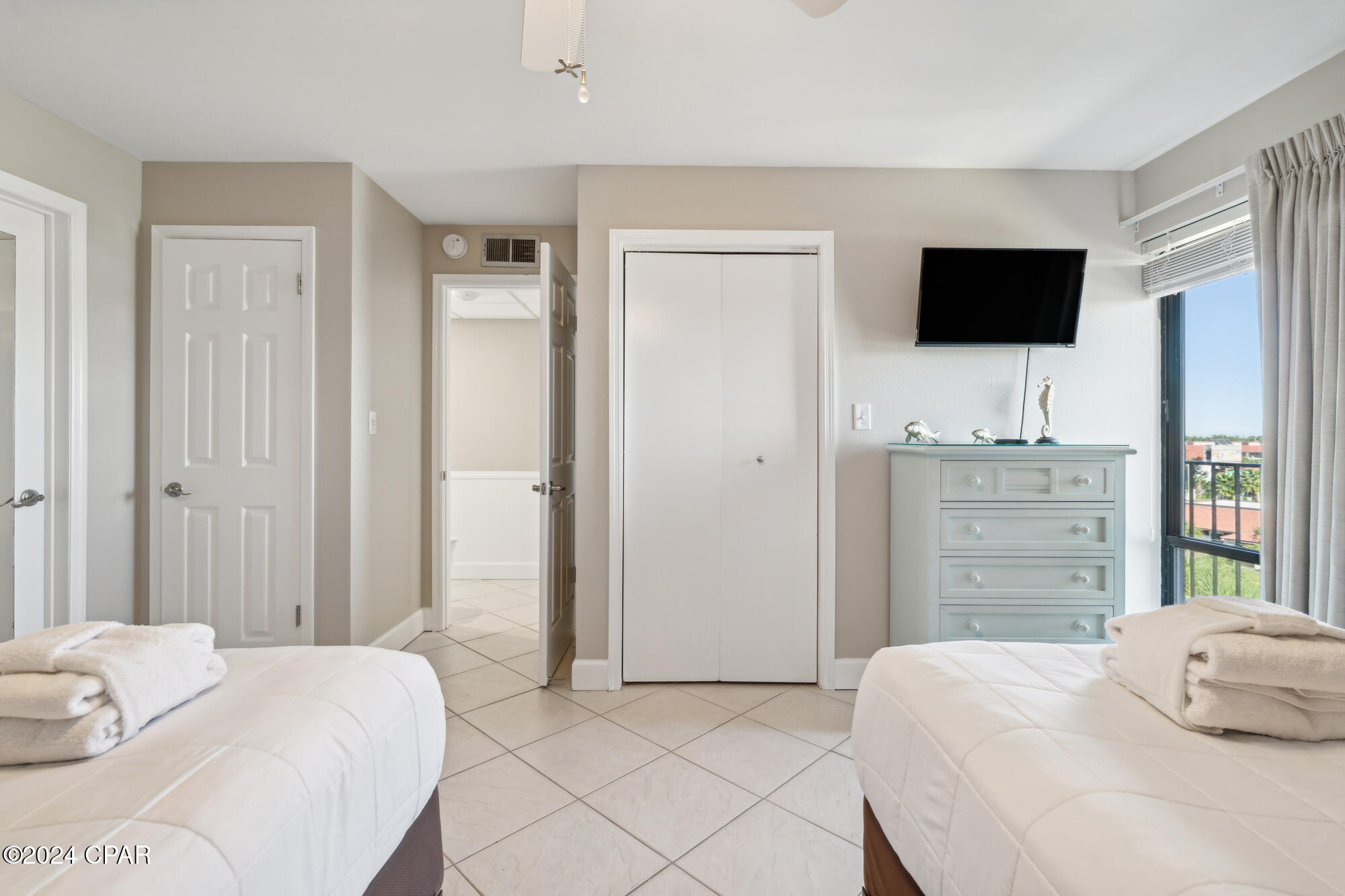 Edgewater Tower III - Residential