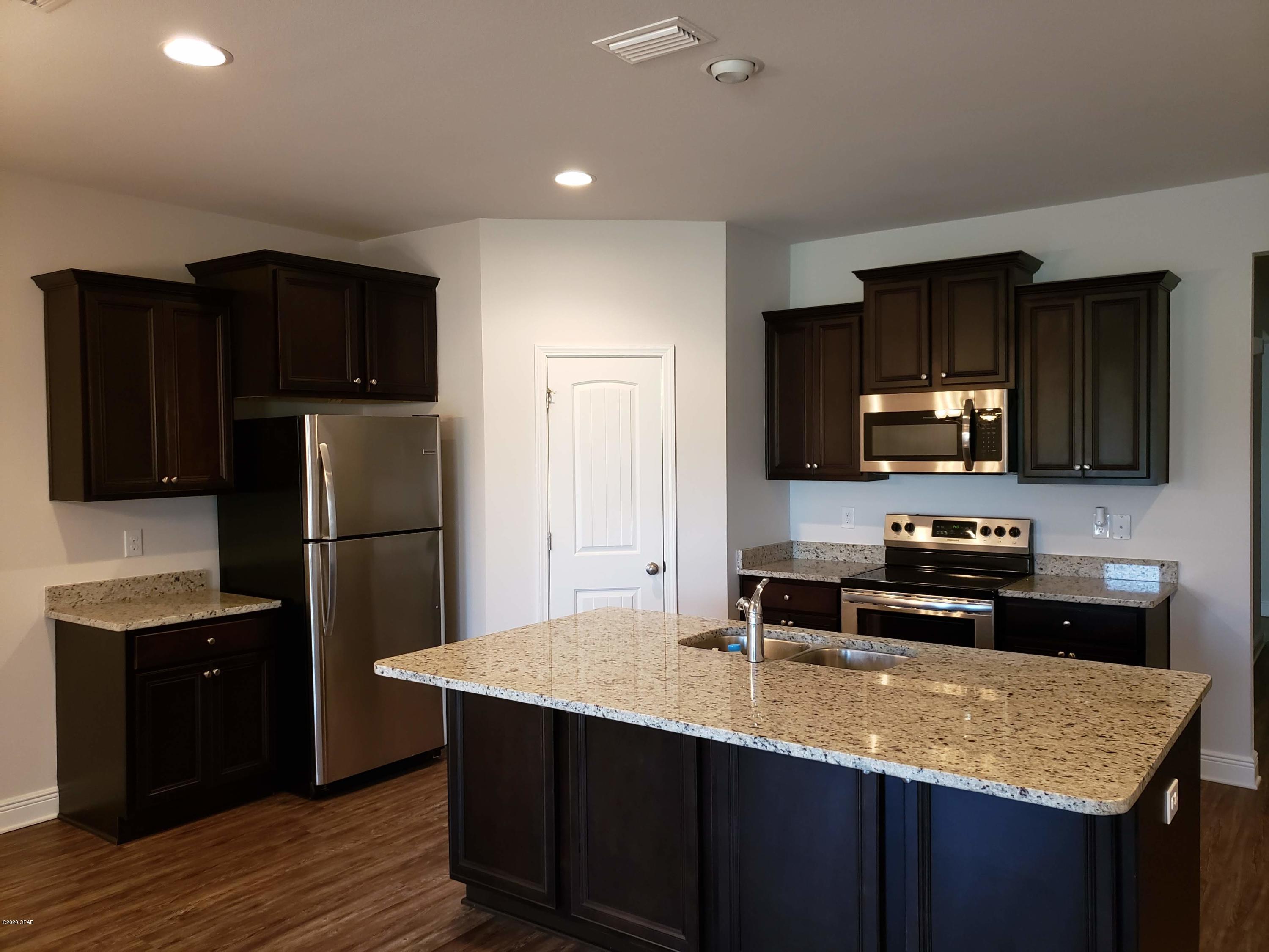 Village of Mill Bayou/Shoreline Village Ph 1C - Residential Lease