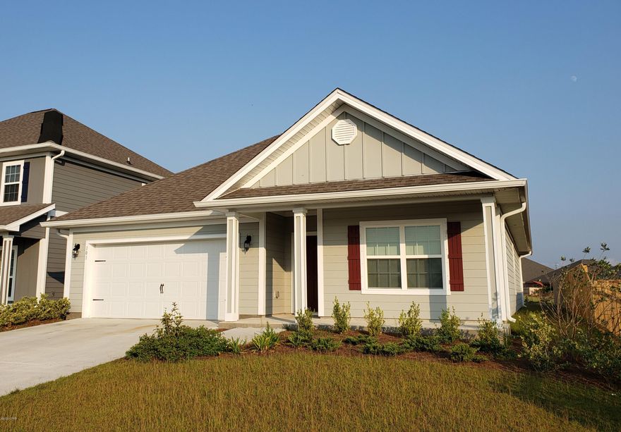 Fully Fenced! No Carpet! Mill Bayou is a unique waterfront community in Lynn Haven and is within walking distance of North Bay Haven Charter School. Upon entering the home, you're greeted by an extended foyer that opens to the kitchen with upgraded cabinets, granite counter tops, kitchen island and a spacious breakfast nook. The dining room is open to the living room and just off this area you'll find the master bedroom. Featuring trayed ceilings and an en suite bathroom with a walk-in closet, soaker tub, separate shower, powder room, double vanities and granite counter tops. The split floor plan offers three additional spacious bedrooms and full bath, as well as a two car garage.