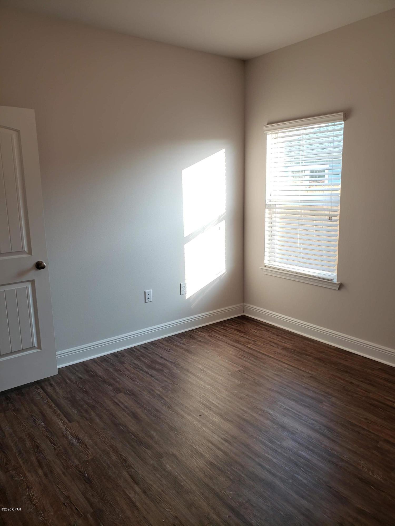 Village of Mill Bayou/Shoreline Village Ph 1C - Residential Lease