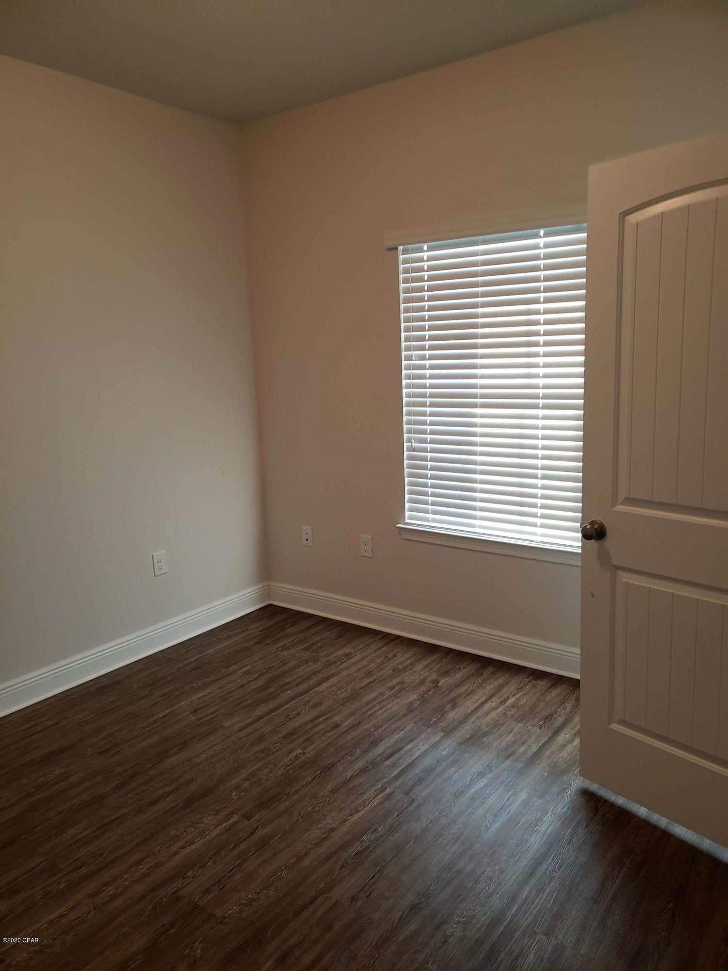 Village of Mill Bayou/Shoreline Village Ph 1C - Residential Lease