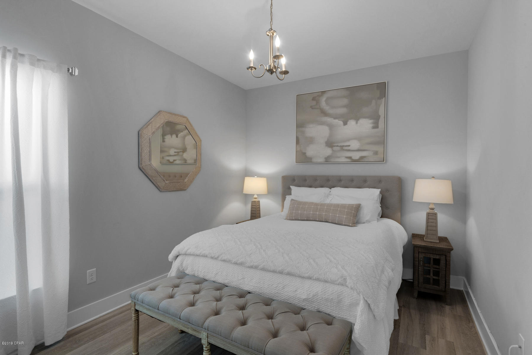 Laguna Beach Plaza - Residential