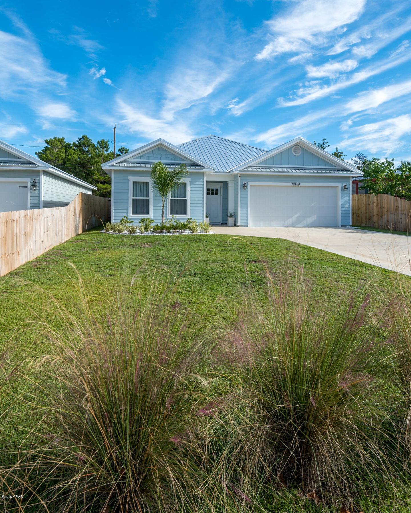 Laguna Beach Plaza - Residential