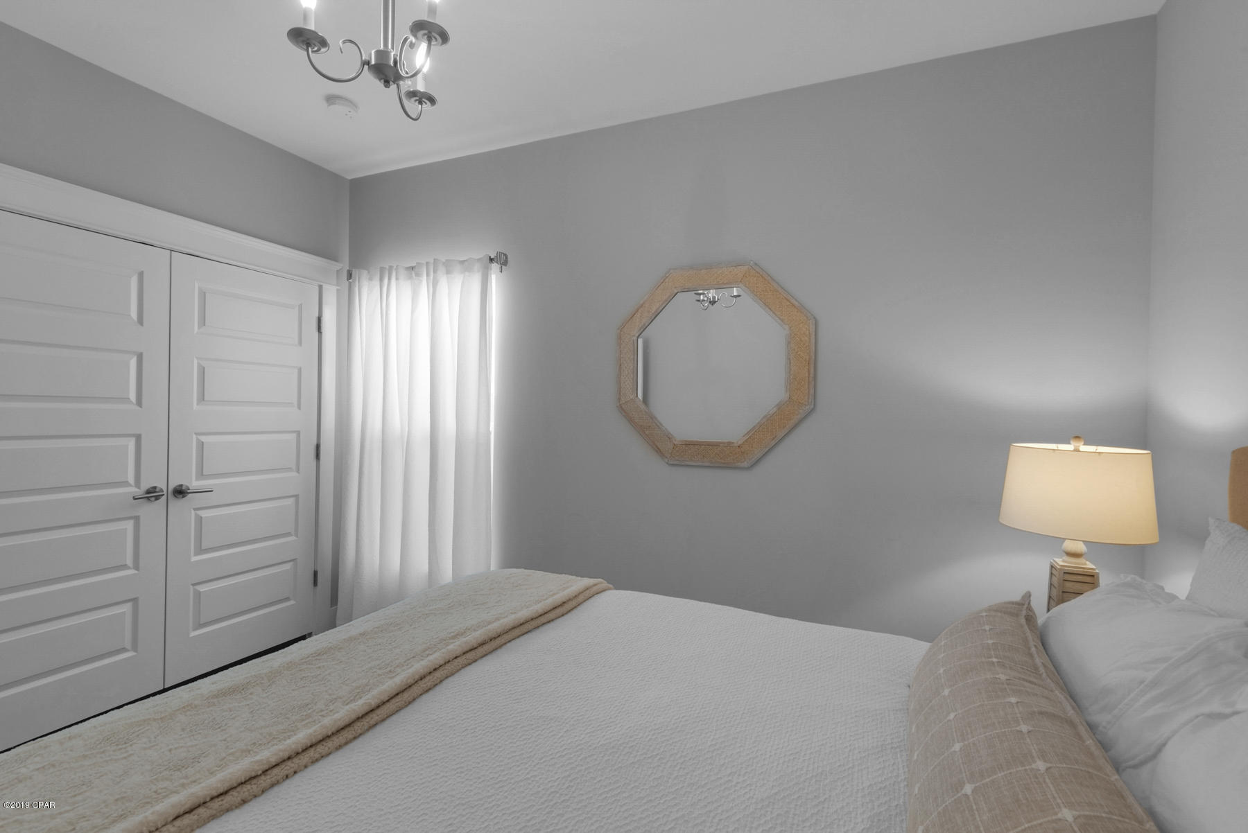 Laguna Beach Plaza - Residential