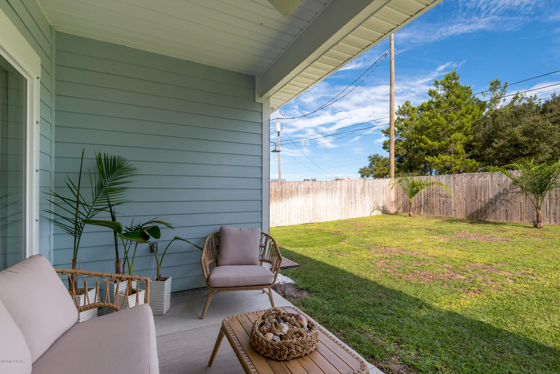 Laguna Beach Plaza - Residential