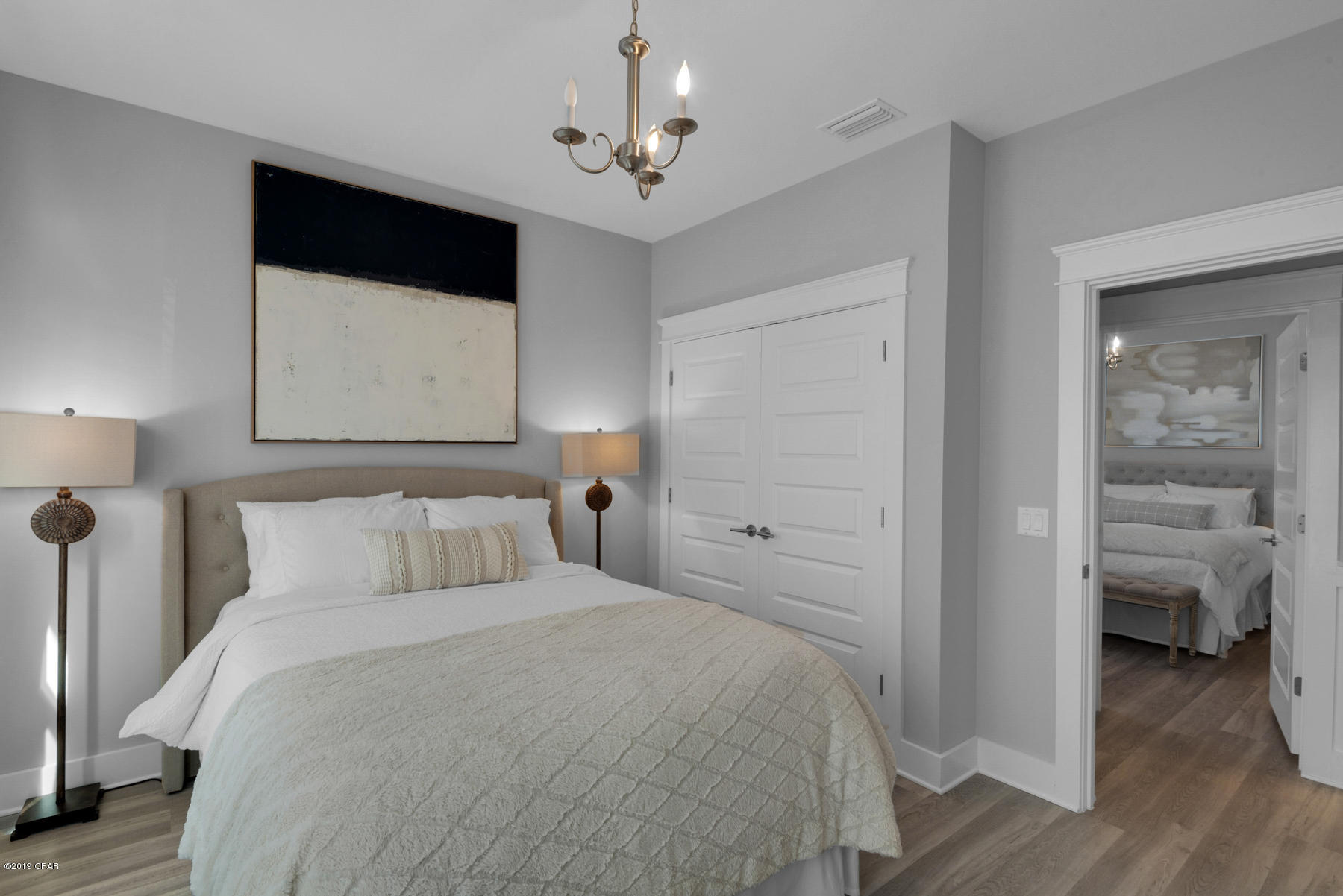 Laguna Beach Plaza - Residential