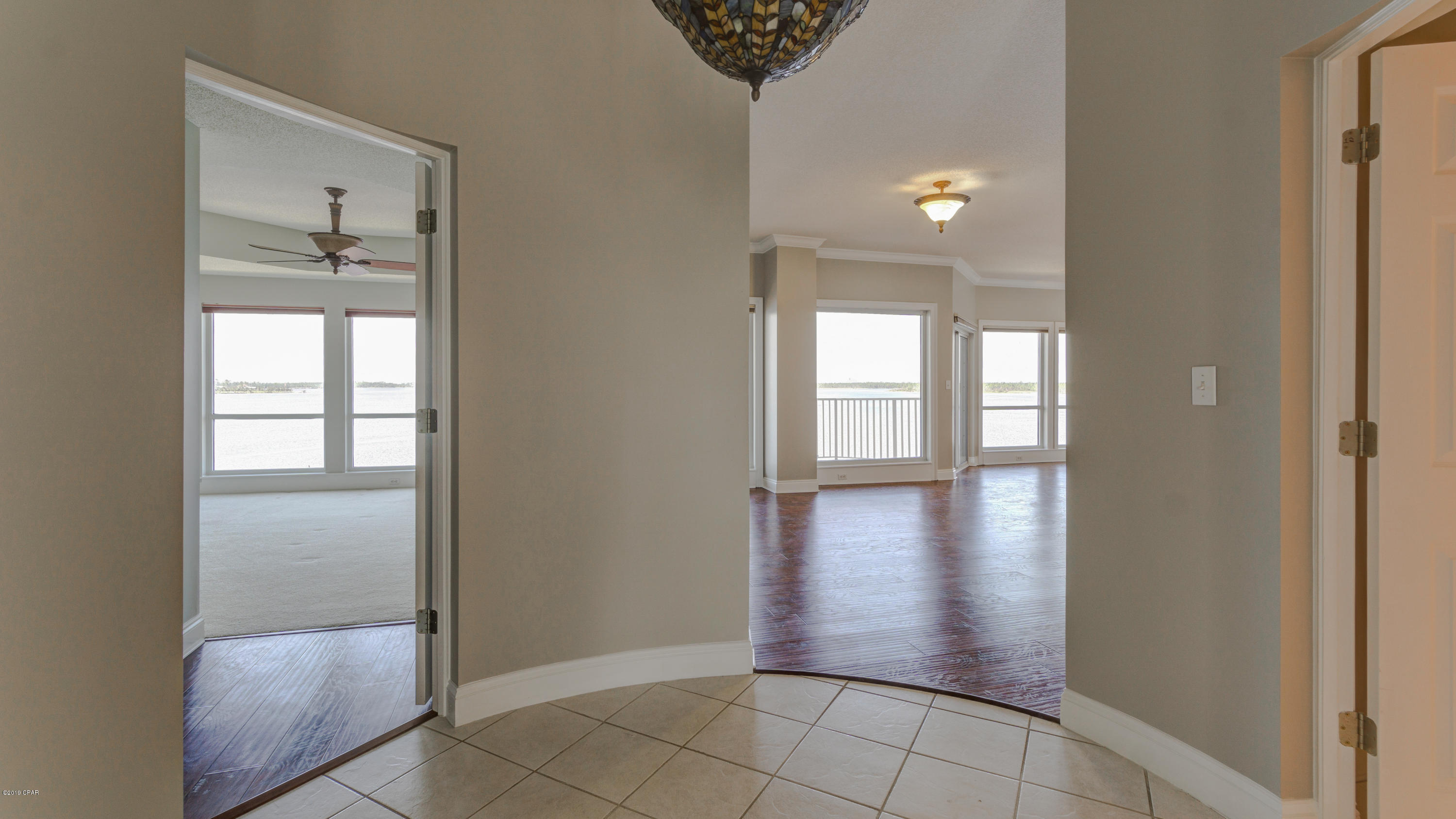 Marina Bay Condo - Residential