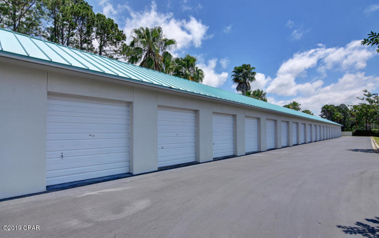 Marina Bay Condo - Residential