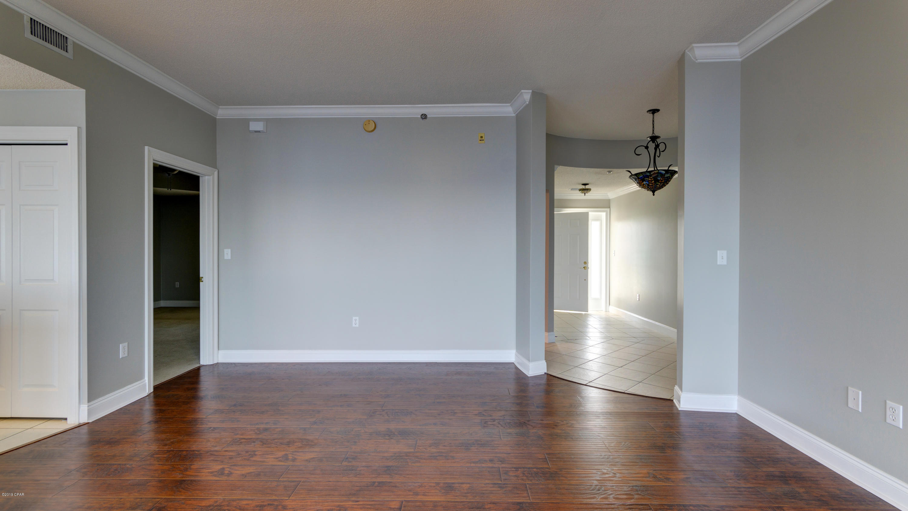 Marina Bay Condo - Residential