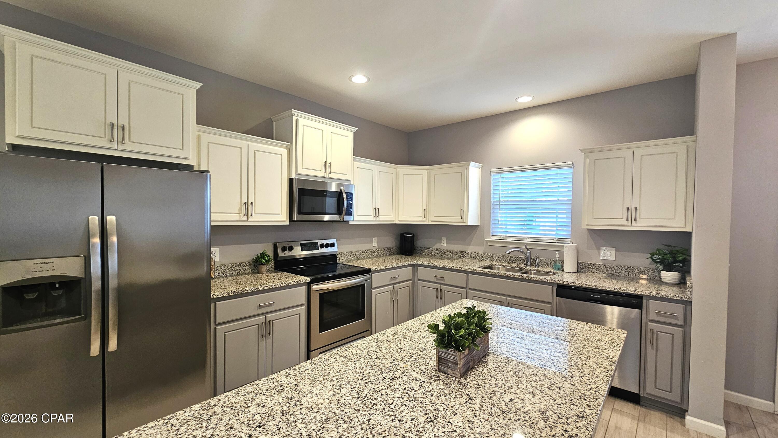 Hidden Lagoon - Residential