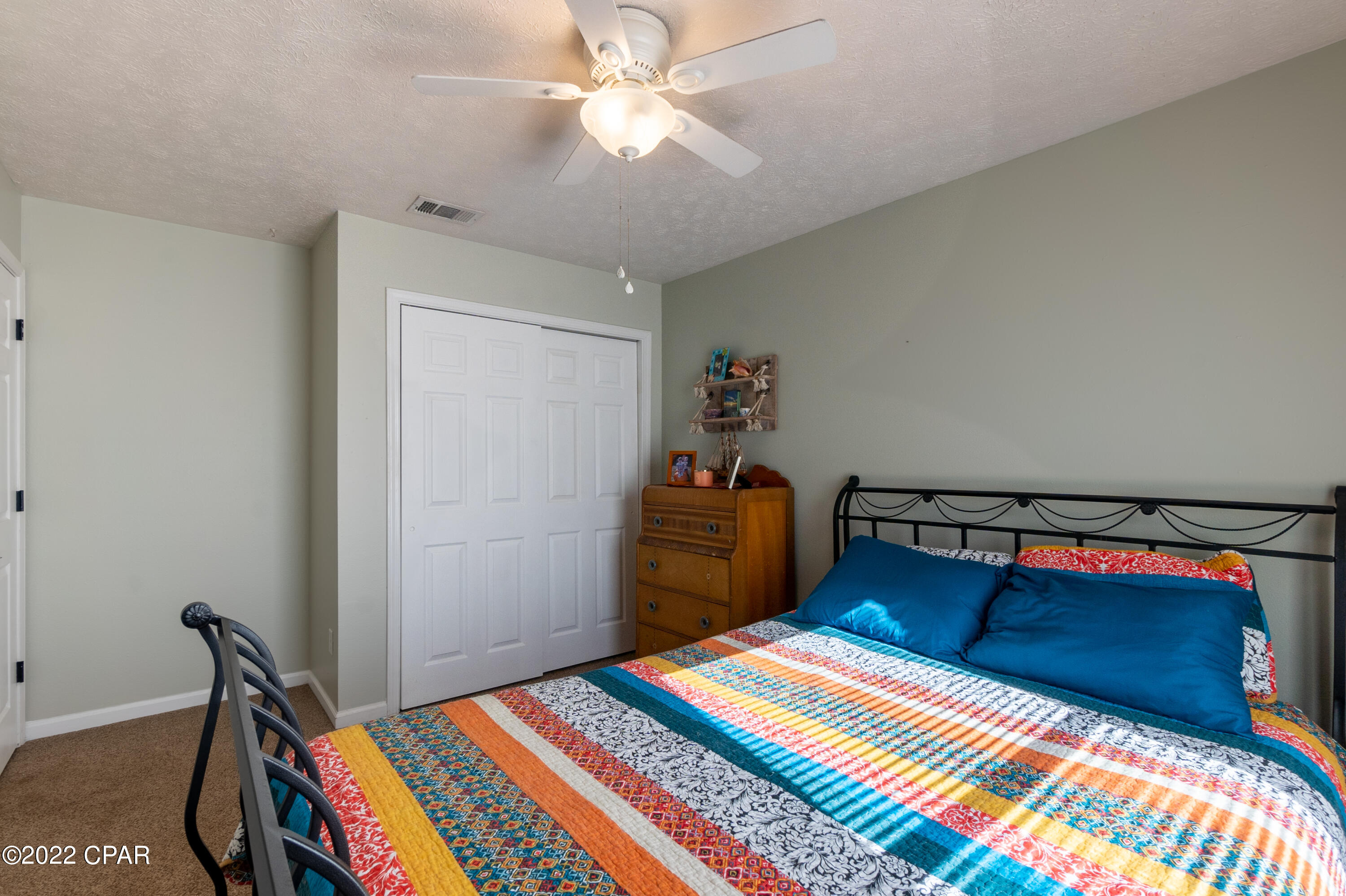 Pine Tree Place Unit 1 - Residential