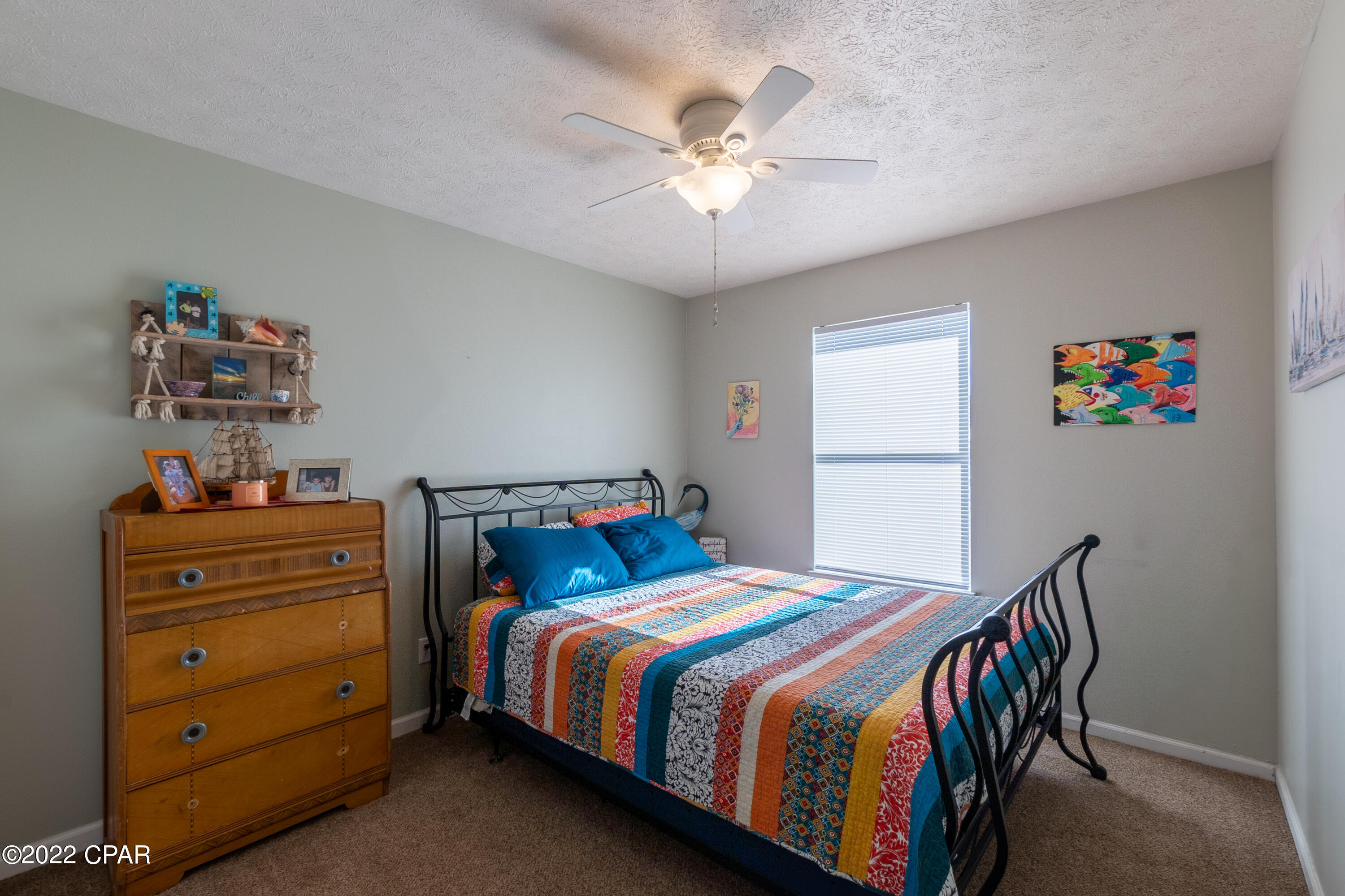 Pine Tree Place Unit 1 - Residential