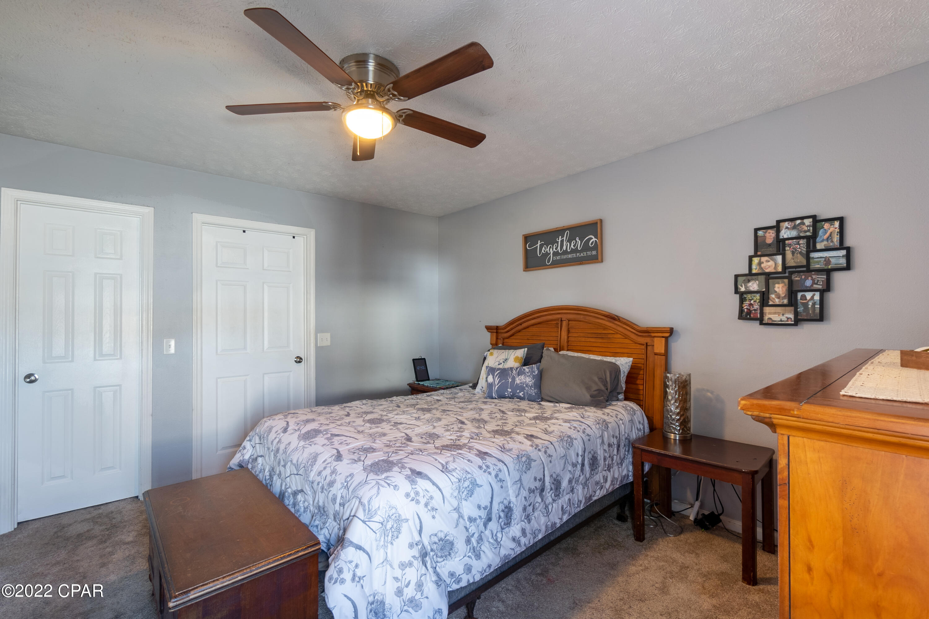 Pine Tree Place Unit 1 - Residential