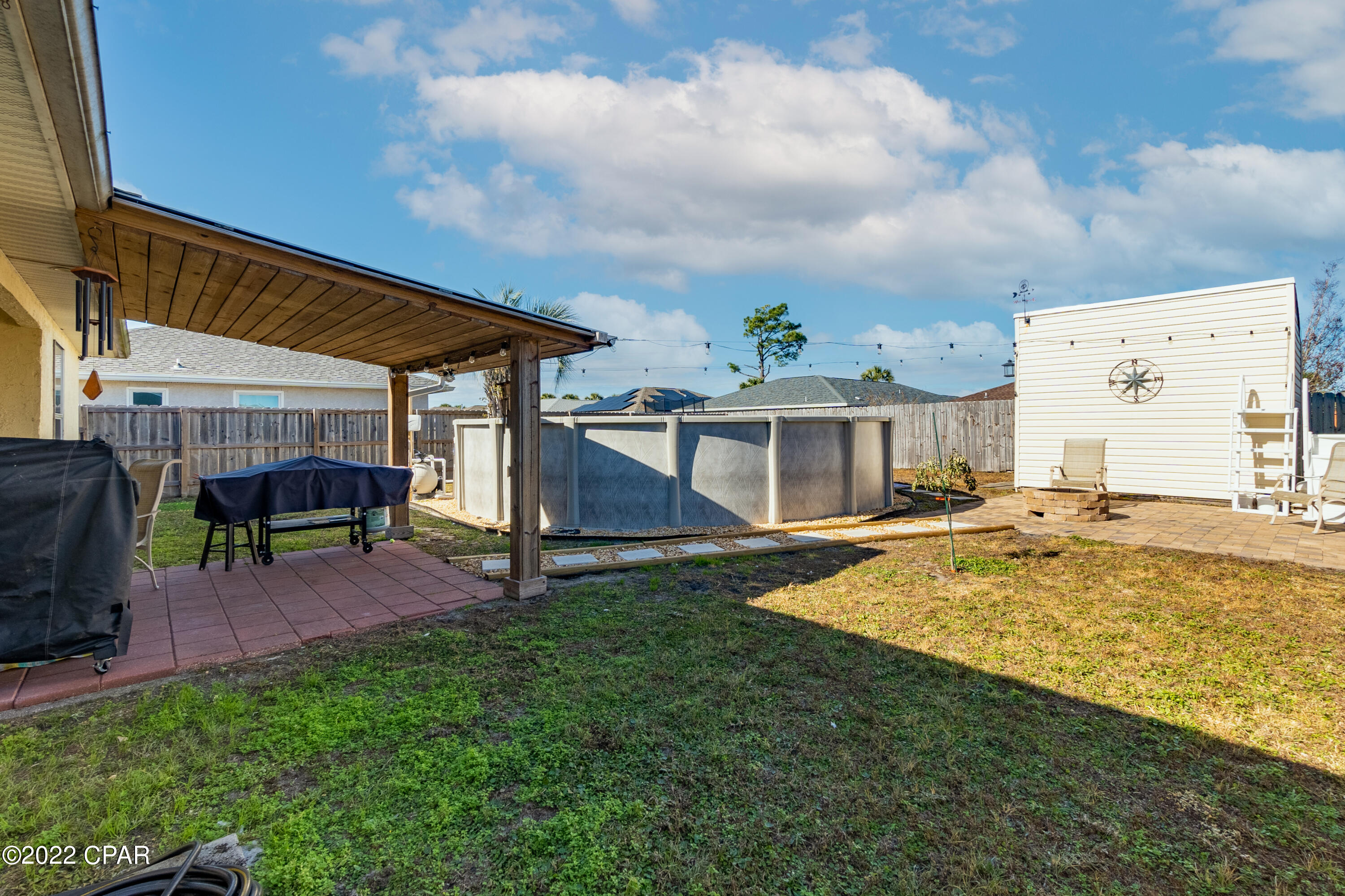 Pine Tree Place Unit 1 - Residential