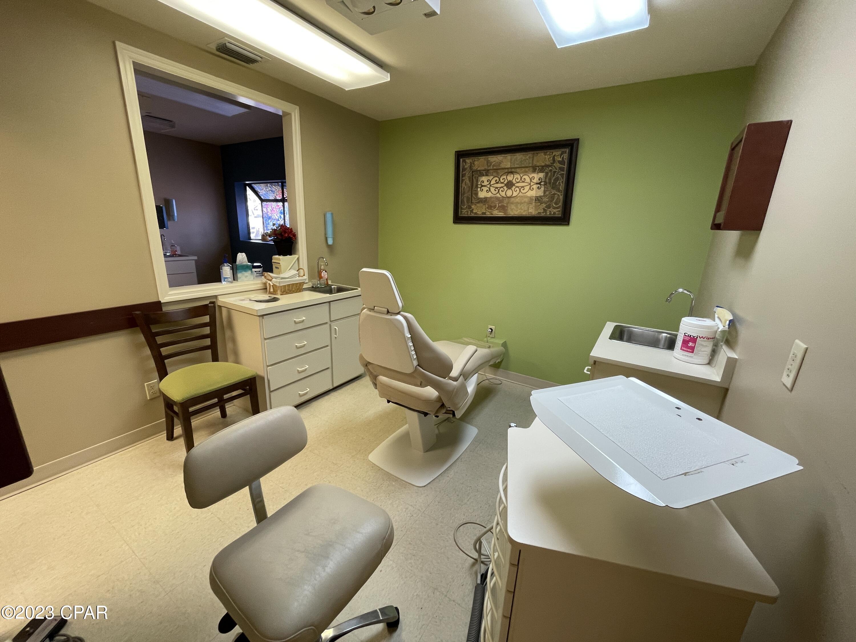 El Centro Beach - Commercial Lease