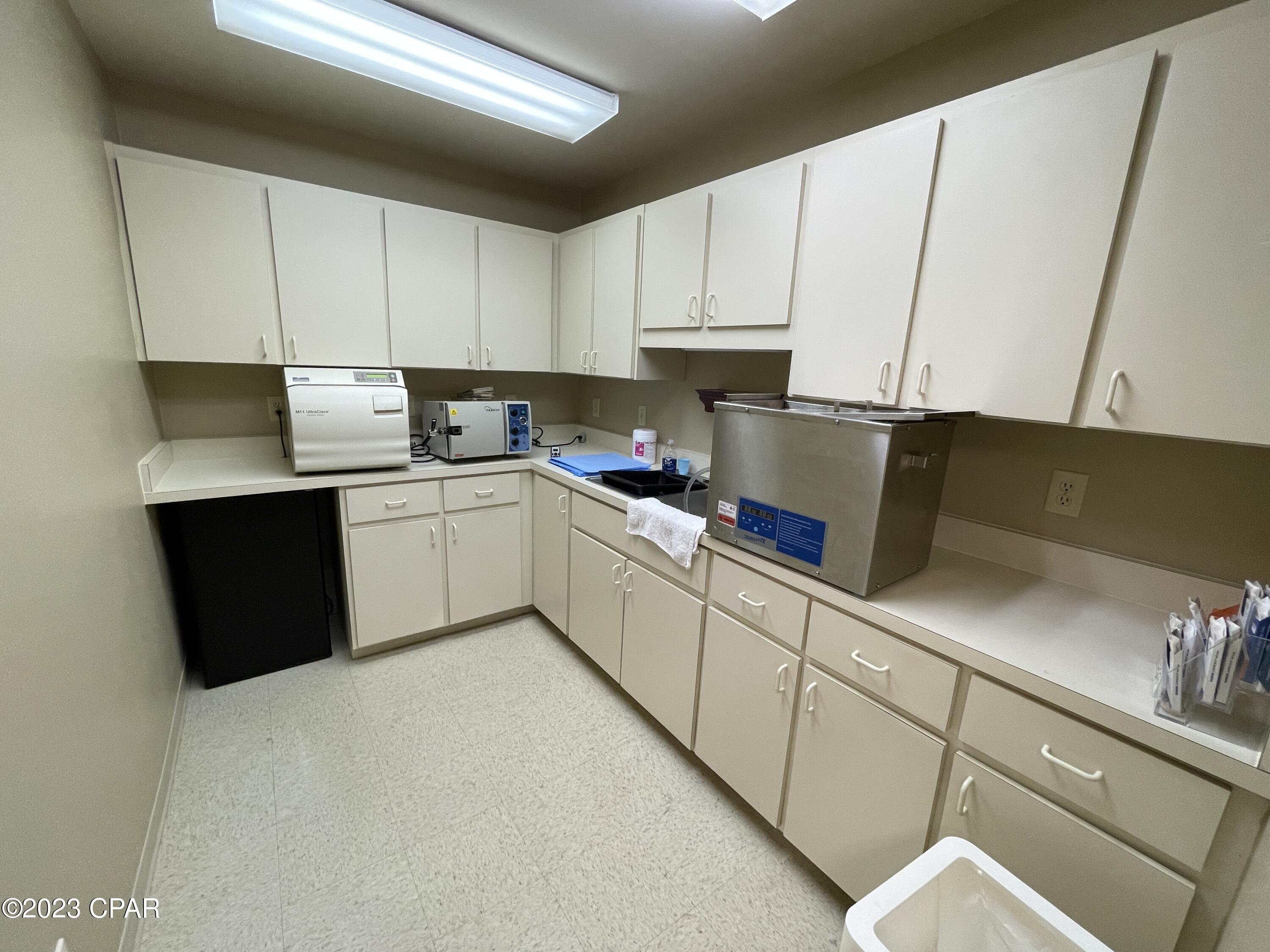 El Centro Beach - Commercial Lease