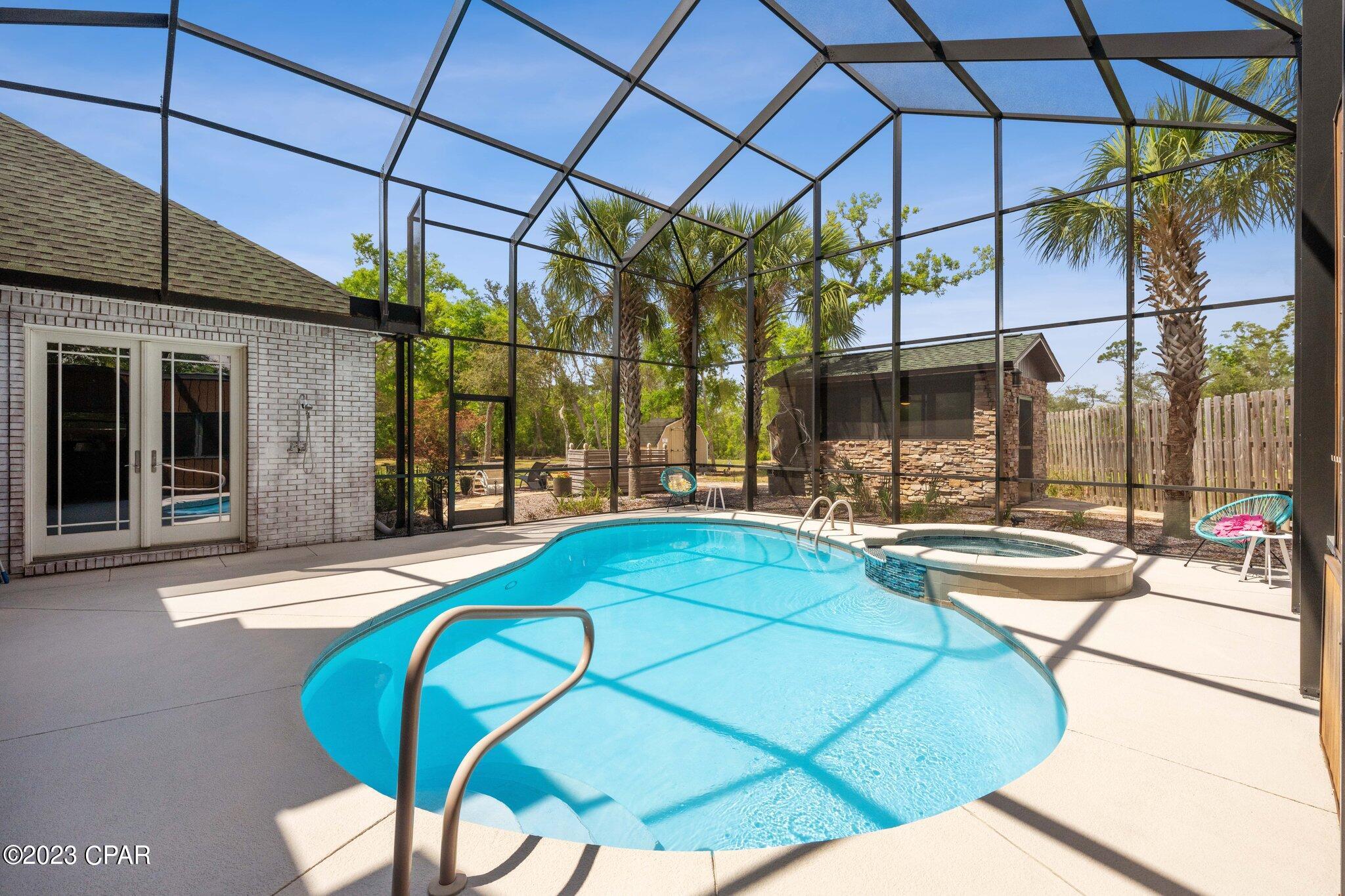 Deer Point Cove - Residential