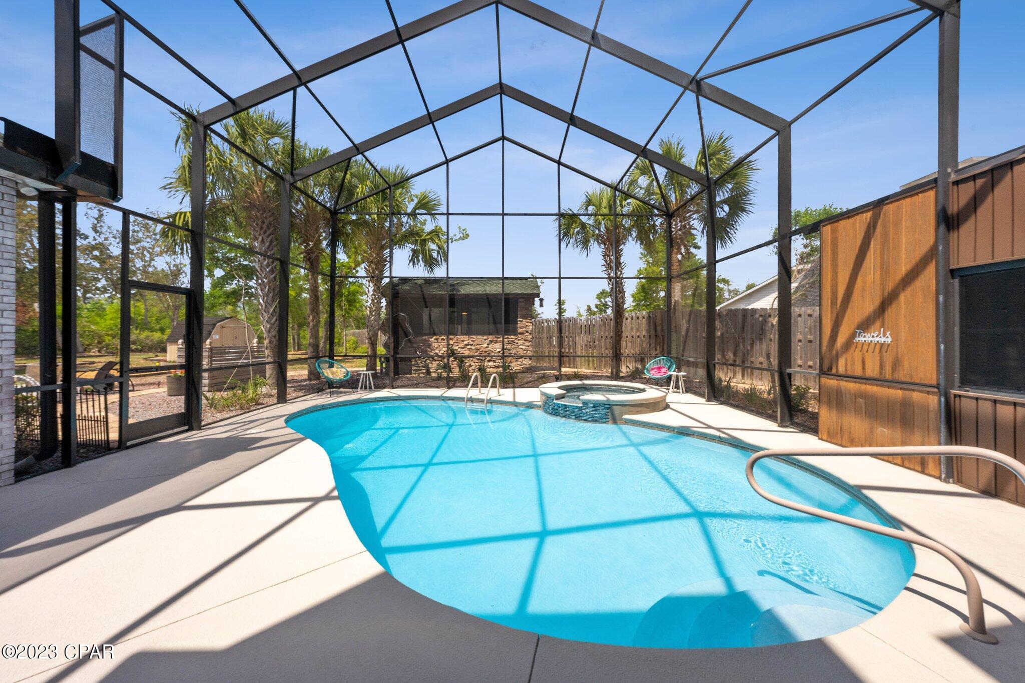 Deer Point Cove - Residential