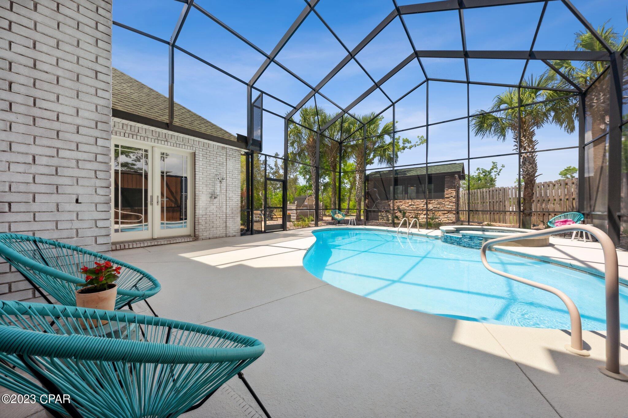 Deer Point Cove - Residential