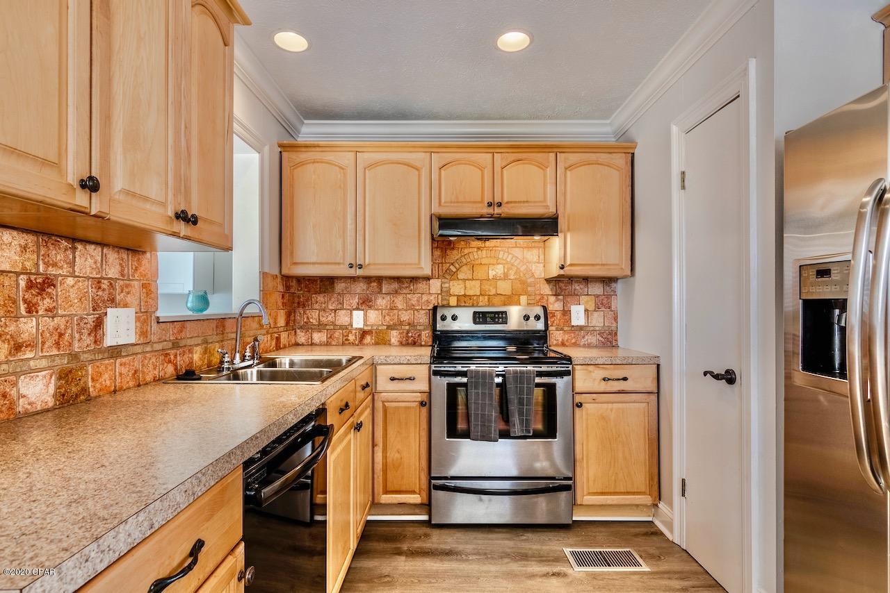 [No Recorded Subdiv] - Residential